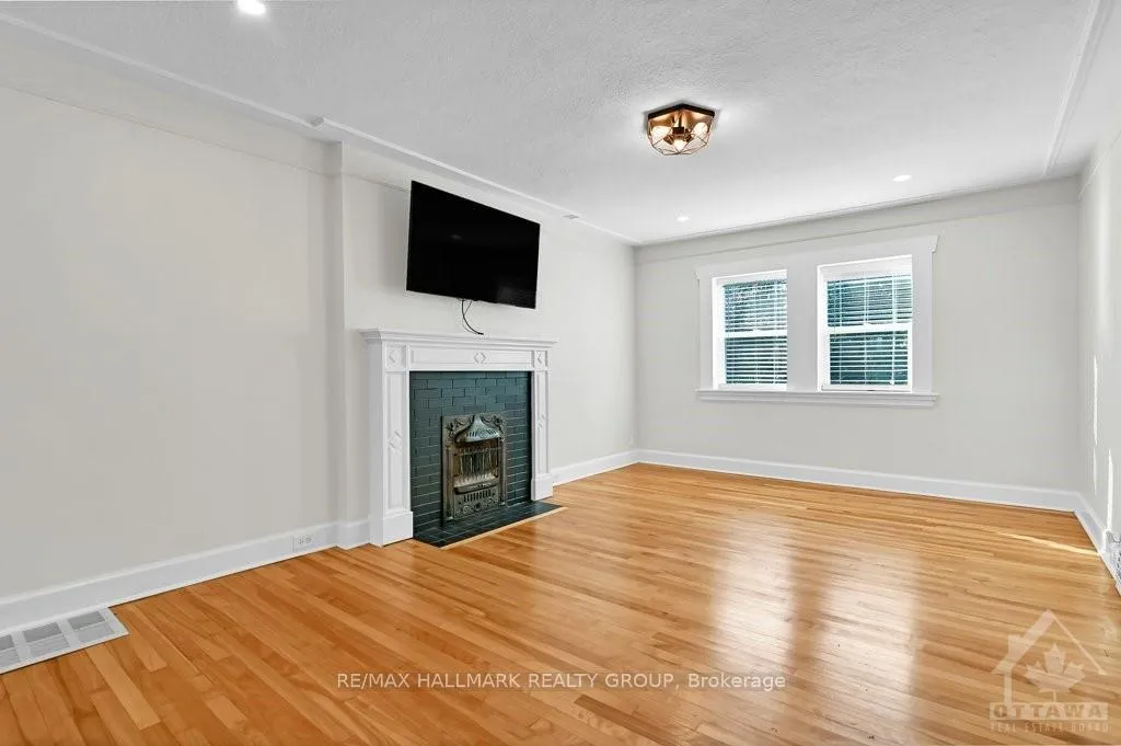 Photo 13 of 22-24 Byron Avenue, Ottawa, Ottawa West — HOMEH