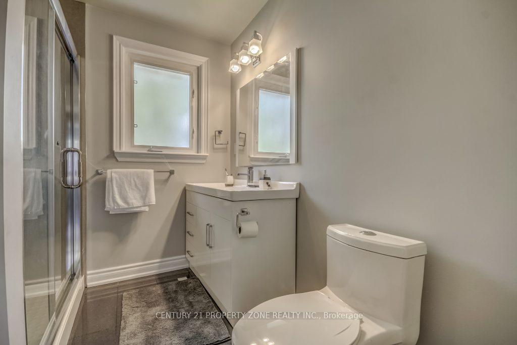 Photo 23 of 1 Dashwood Crescent, Etobicoke, Thistletown-Beaumonde Heights — HOMEH