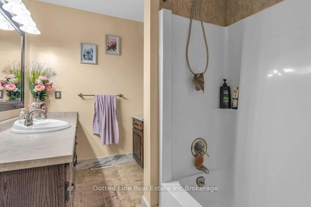 Photo 36 of 9294 Old Chapel Street, Bayham, Straffordville — HOMEH