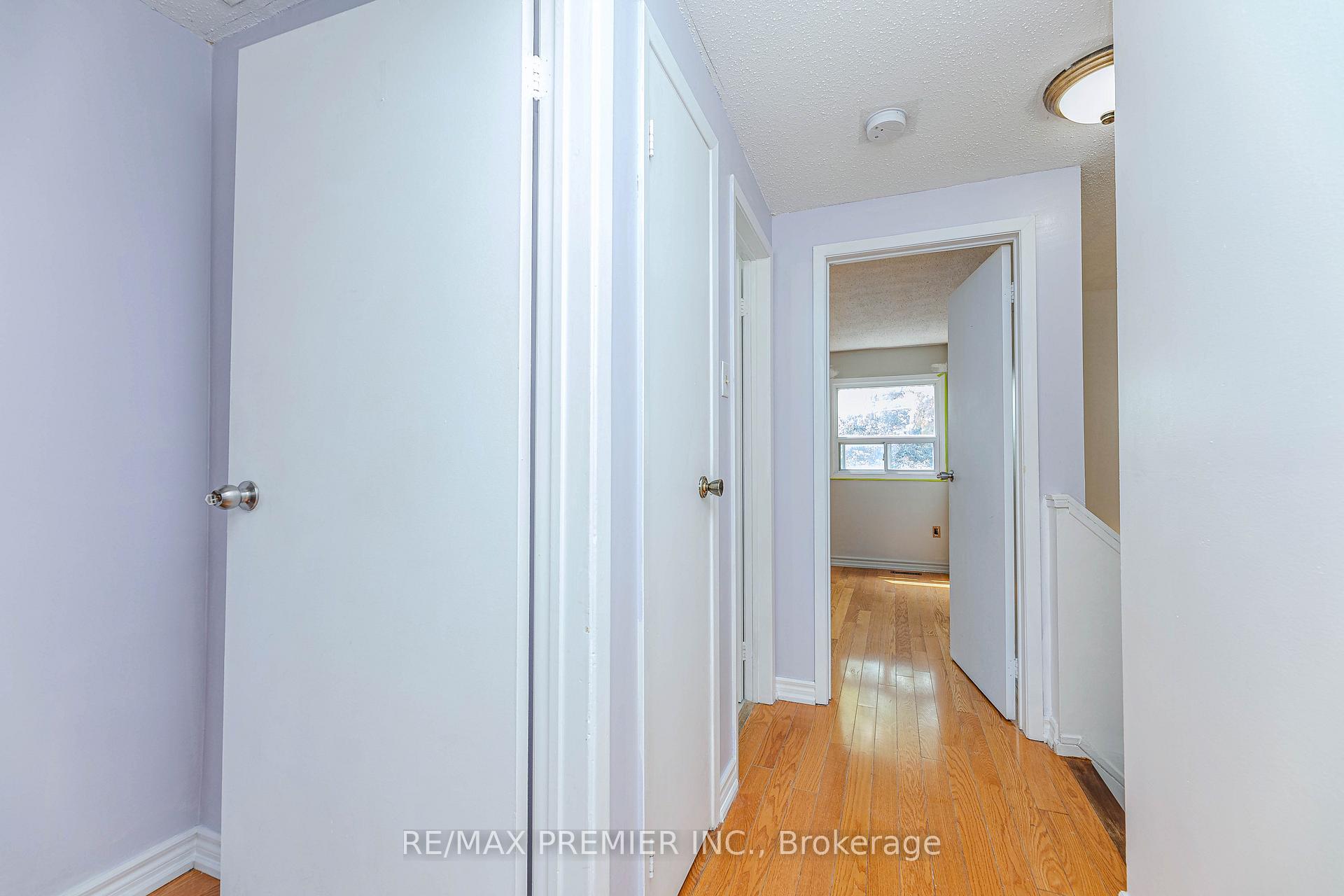 Photo 22 of 14 Shady Glen Road, Etobicoke, West Humber-Clairville — HOMEH