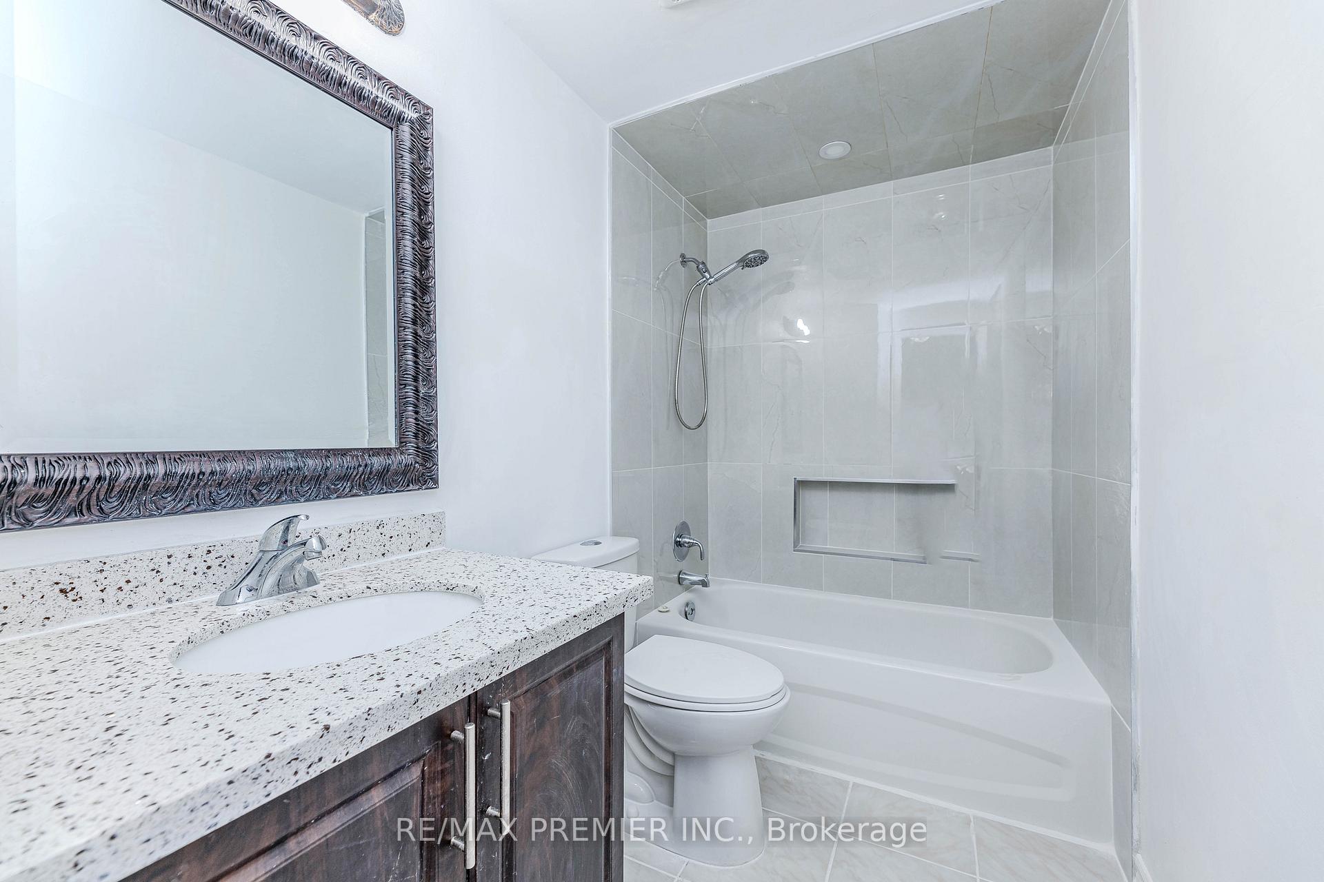 Photo 27 of 14 Shady Glen Road, Etobicoke, West Humber-Clairville — HOMEH