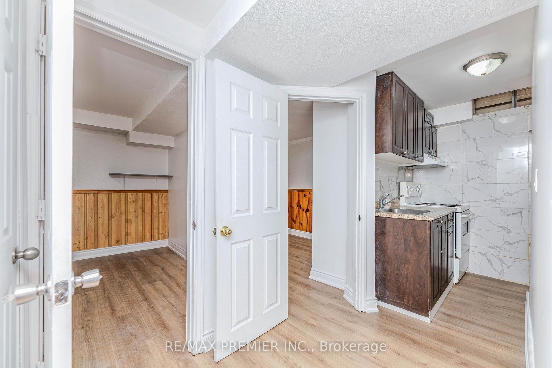 Photo 34 of 14 Shady Glen Road, Etobicoke, West Humber-Clairville — HOMEH