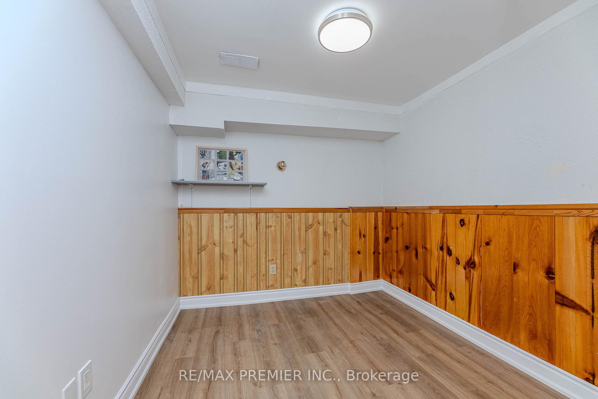 Photo 39 of 14 Shady Glen Road, Etobicoke, West Humber-Clairville — HOMEH