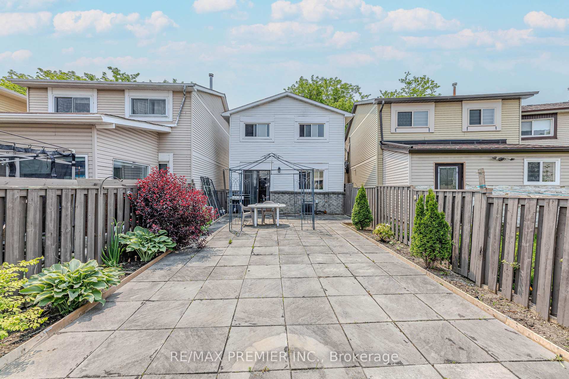 Photo 42 of 14 Shady Glen Road, Etobicoke, West Humber-Clairville — HOMEH
