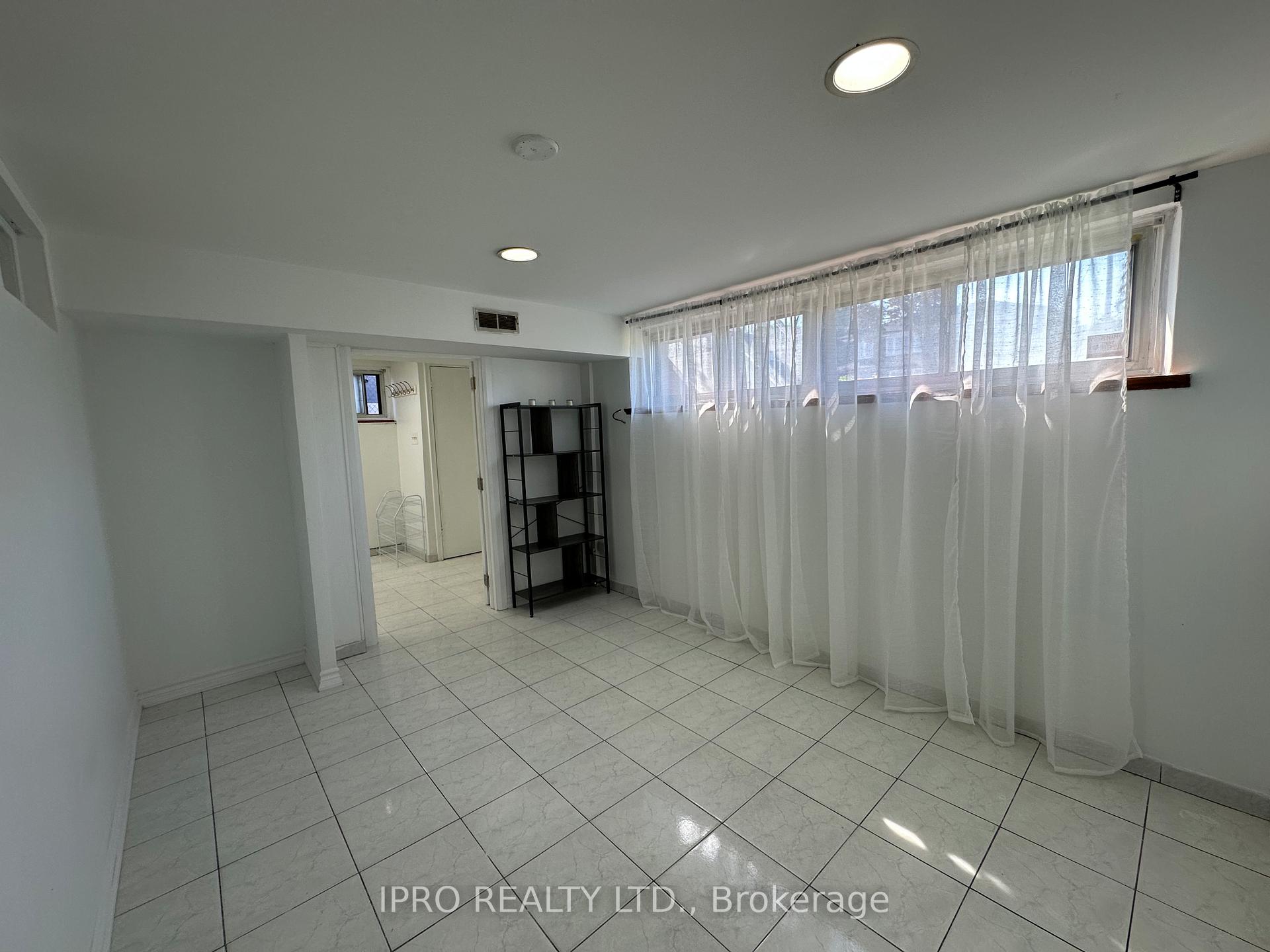 Photo 2 of Unit Bsmt, 14 Brigham Court, Etobicoke, Elms-Old Rexdale — HOMEH