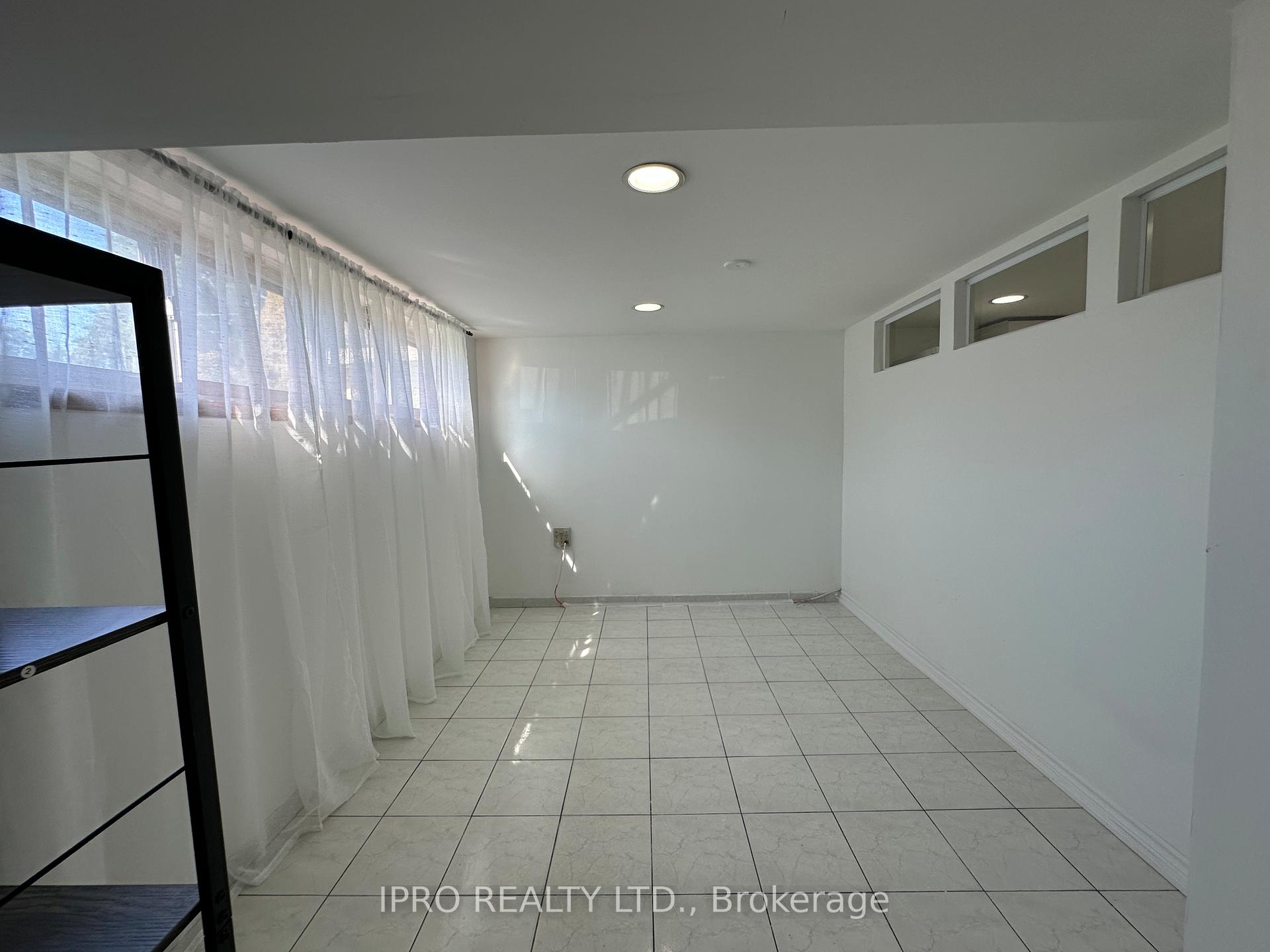 Photo 7 of Unit Bsmt, 14 Brigham Court, Etobicoke, Elms-Old Rexdale — HOMEH