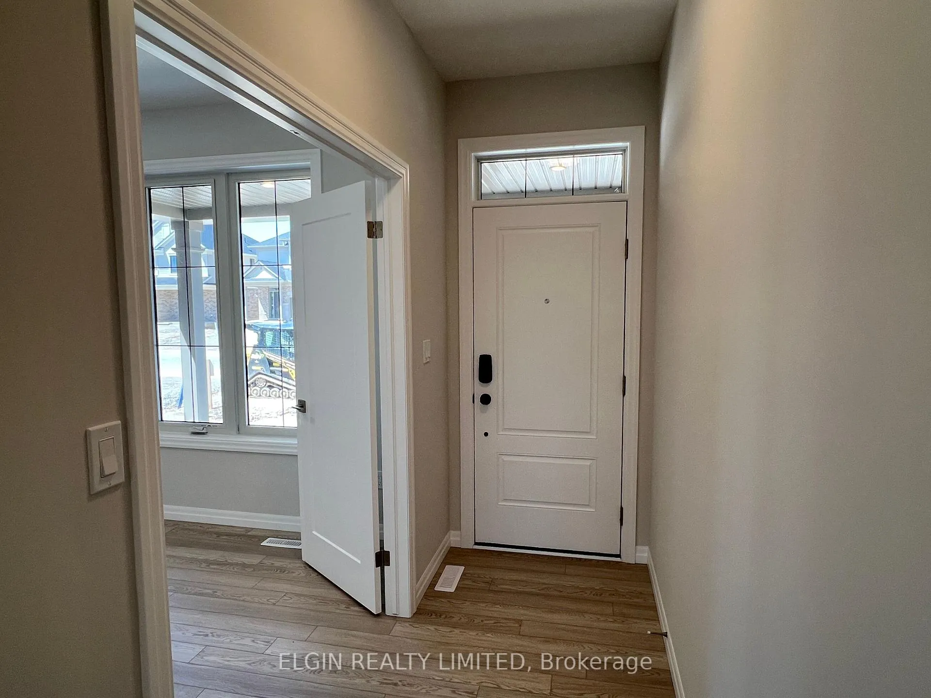 Photo 12 of 8 Hemlock Crescent, Aylmer — HOMEH