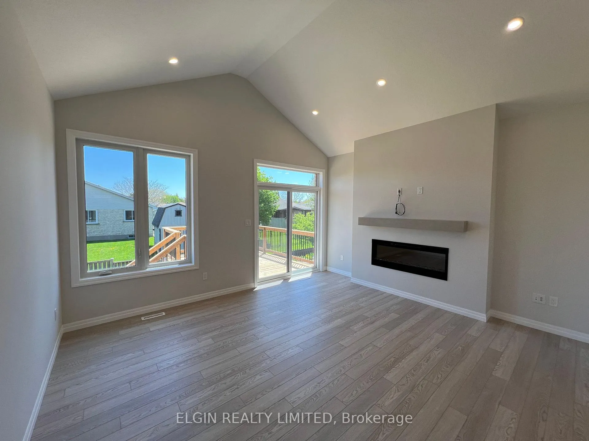 Photo 102 of 8 Hemlock Crescent, Aylmer — HOMEH