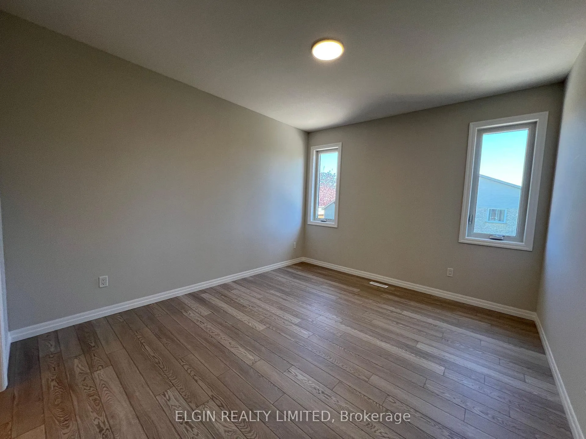 Photo 192 of 8 Hemlock Crescent, Aylmer — HOMEH