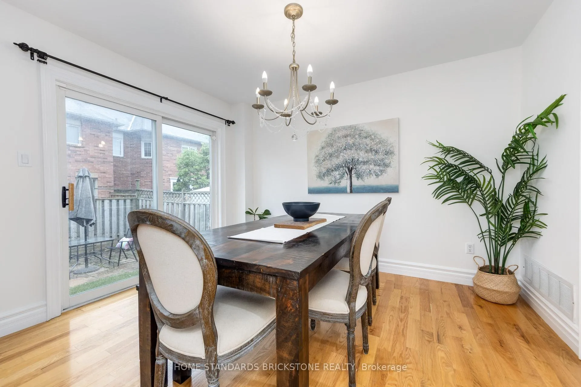 Photo 192 of 53 Ostick Street, Aurora, Bayview Wellington — HOMEH