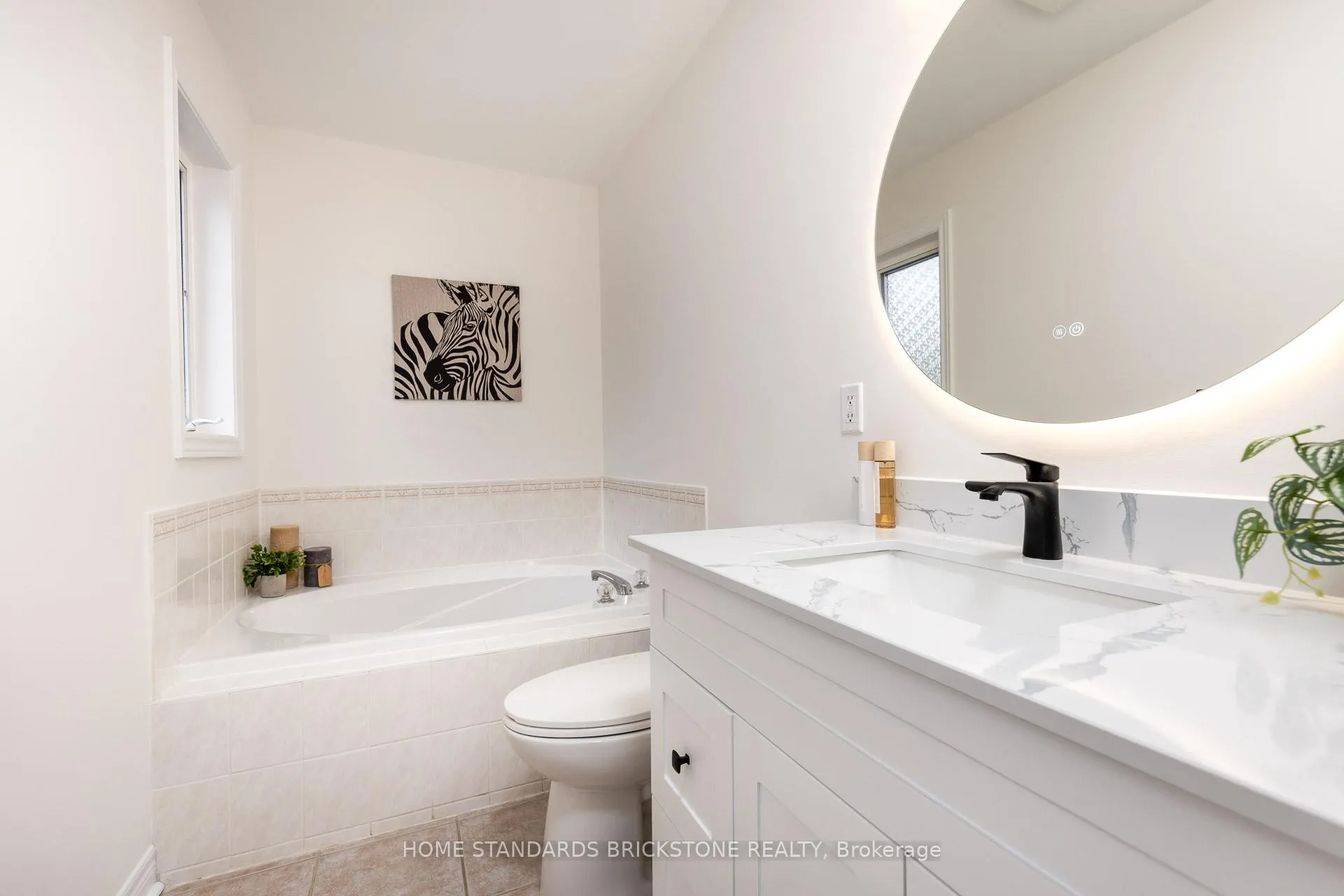 Photo 372 of 53 Ostick Street, Aurora, Bayview Wellington — HOMEH