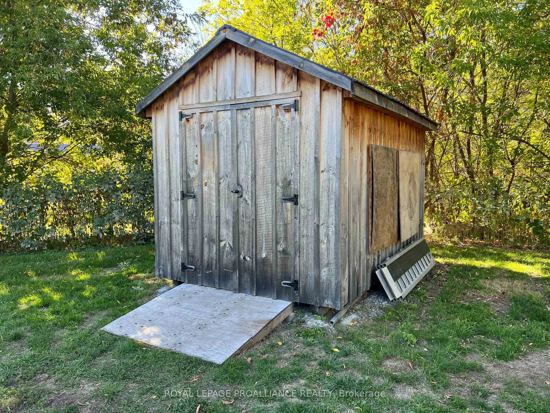 Photo 259 of 255 Mudcat Road, Belleville, Thurlow Ward — HOMEH