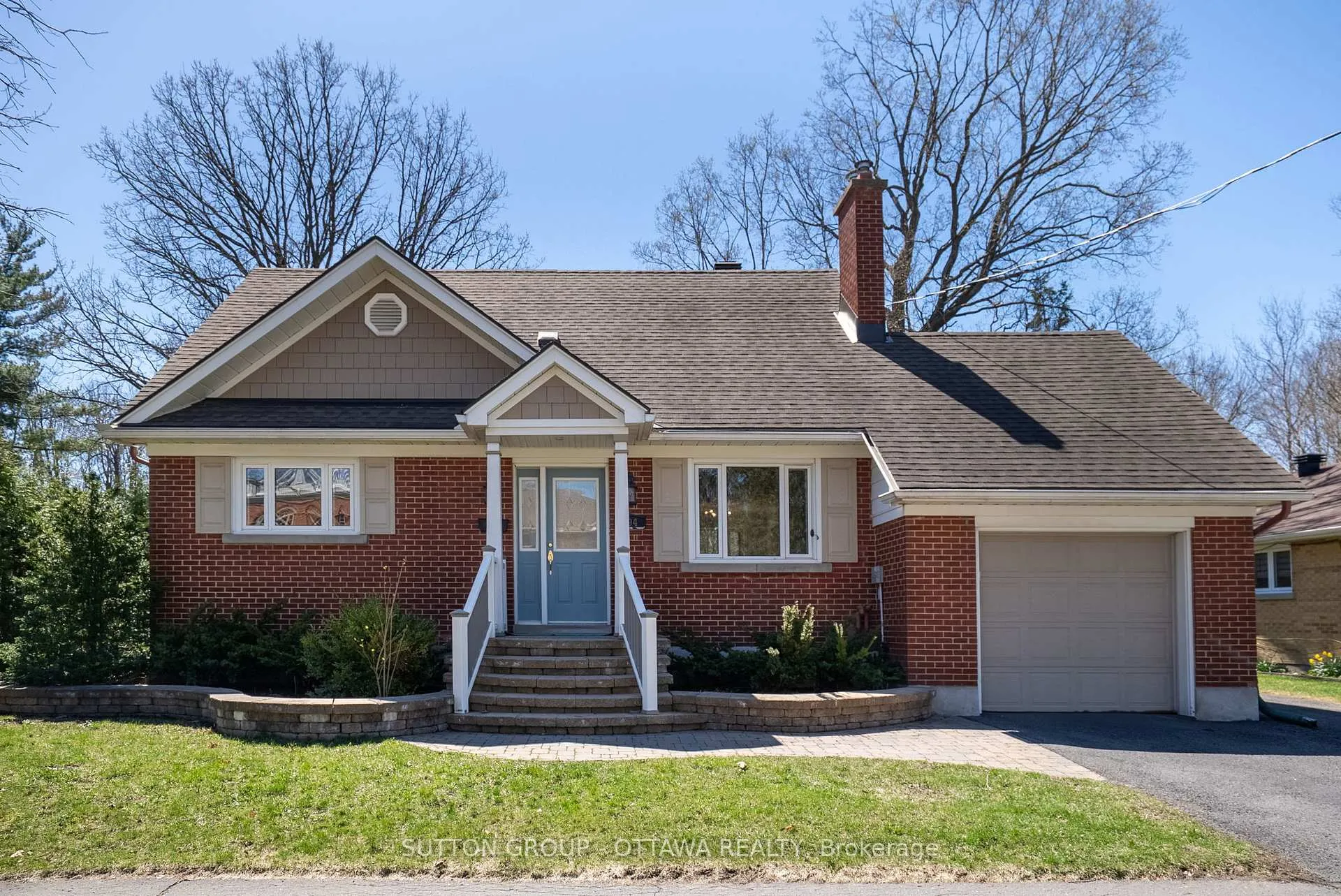 Front of 494 Pleasant Park Road