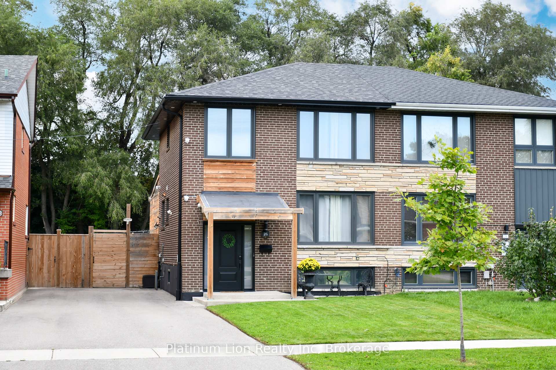 Front of 26 Waterbury Drive