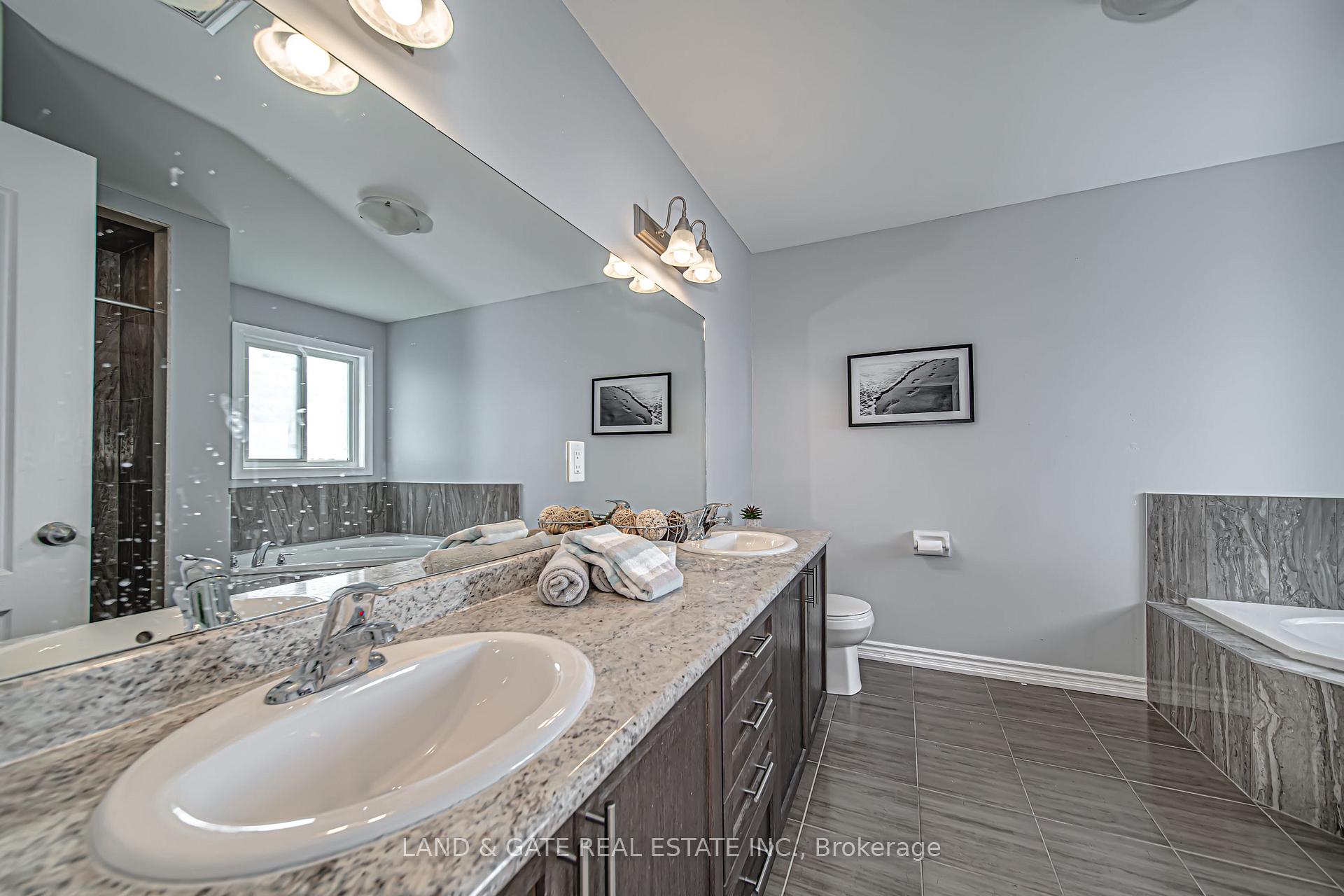 Photo 17 of 2 Manchester Court, Caledon, Bolton West — HOMEH