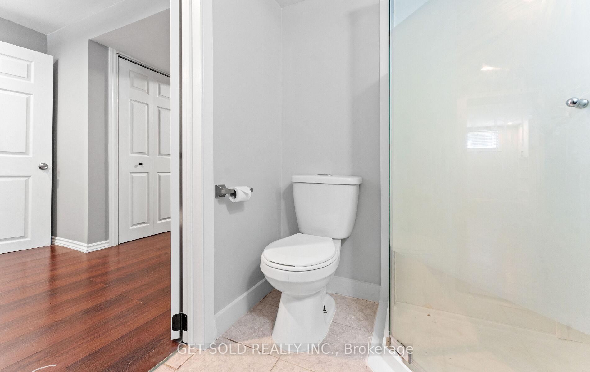 Photo 16 of Unit basement, 40 Barkwin Drive, Etobicoke, Thistletown-Beaumonde Heights — HOMEH