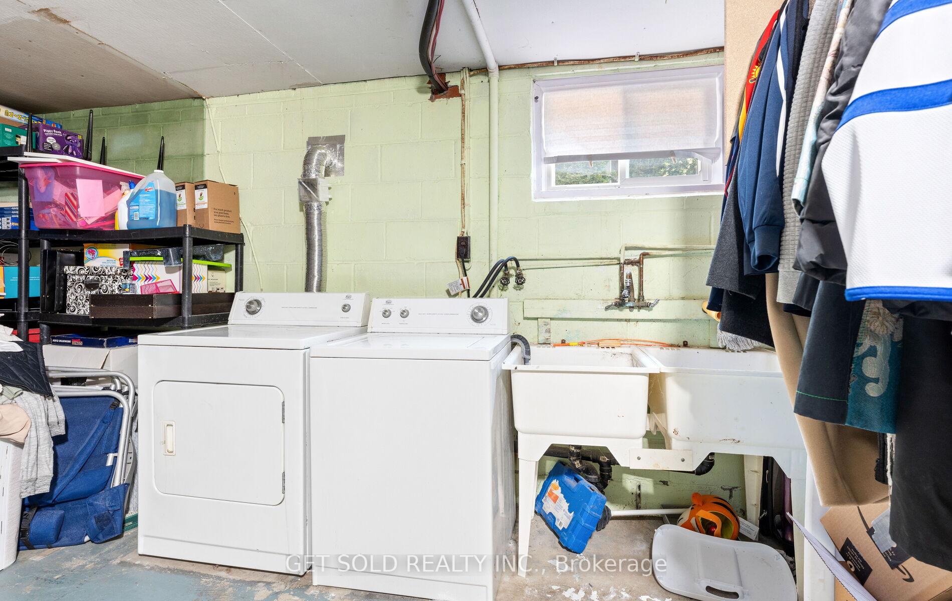 Photo 20 of Unit basement, 40 Barkwin Drive, Etobicoke, Thistletown-Beaumonde Heights — HOMEH