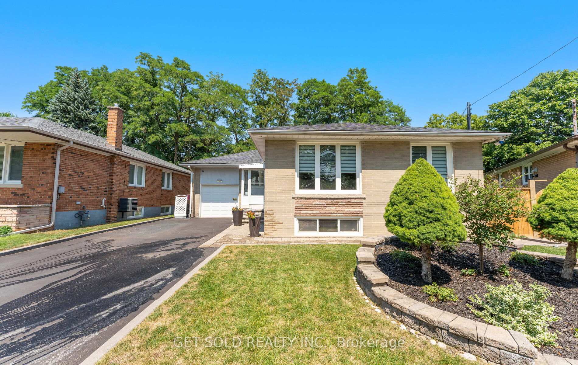 Photo 19 of Unit basement, 40 Barkwin Drive, Etobicoke, Thistletown-Beaumonde Heights — HOMEH
