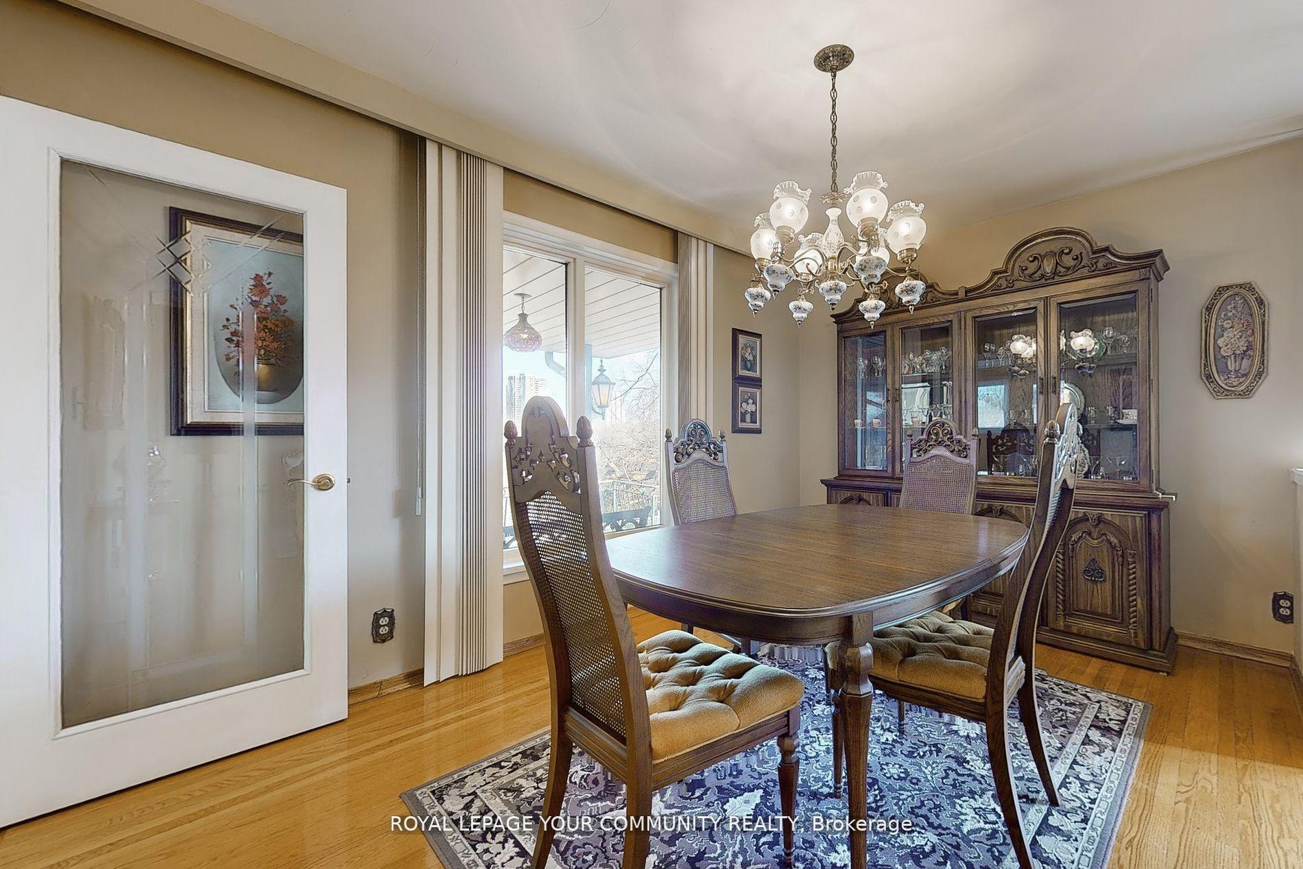Photo 11 of 78 Wincott Drive, Etobicoke, Kingsview Village-The Westway — HOMEH