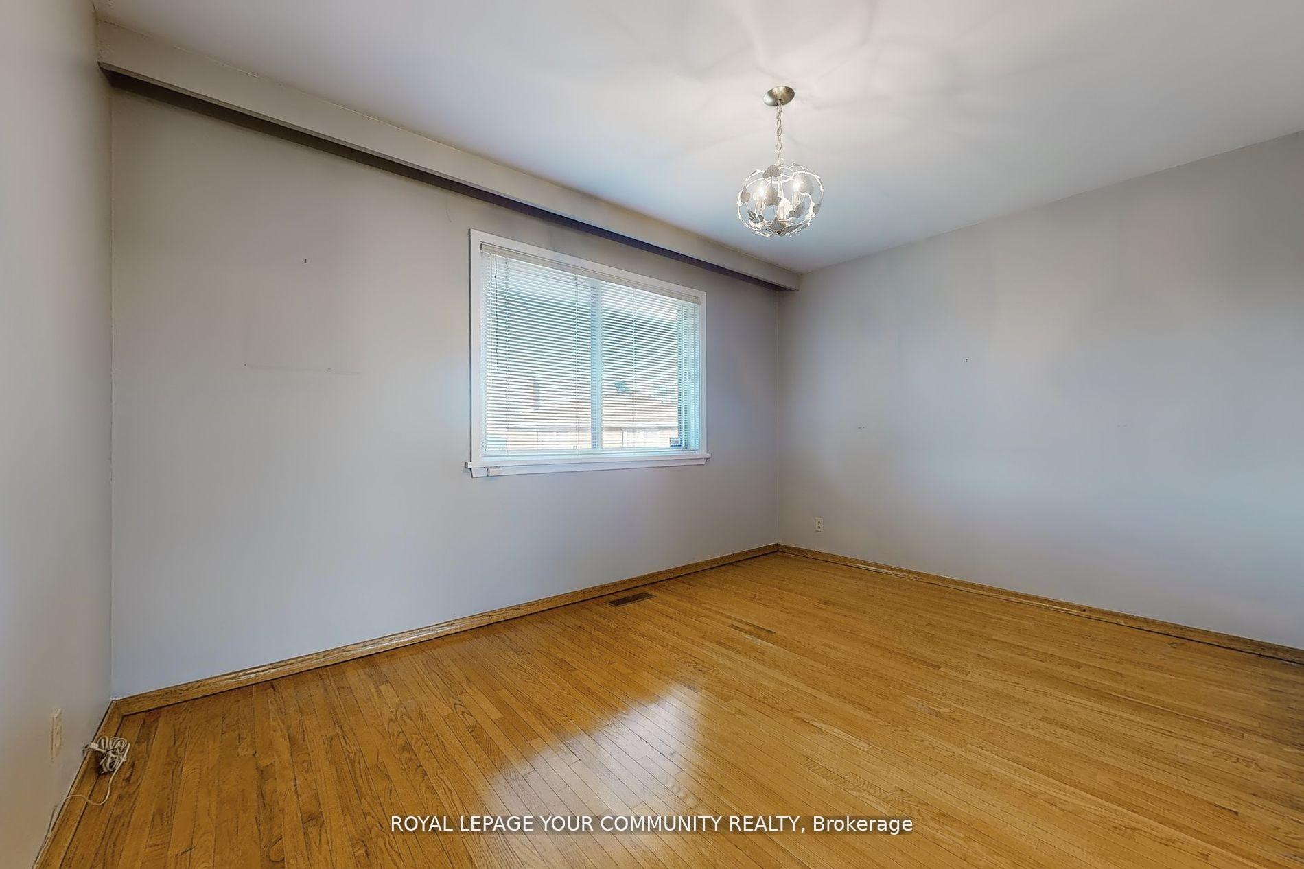 Photo 22 of 78 Wincott Drive, Etobicoke, Kingsview Village-The Westway — HOMEH