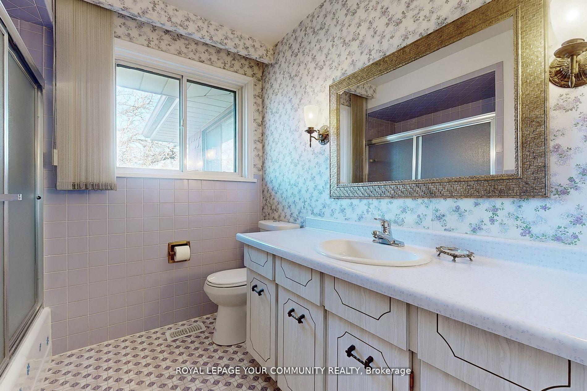 Photo 23 of 78 Wincott Drive, Etobicoke, Kingsview Village-The Westway — HOMEH