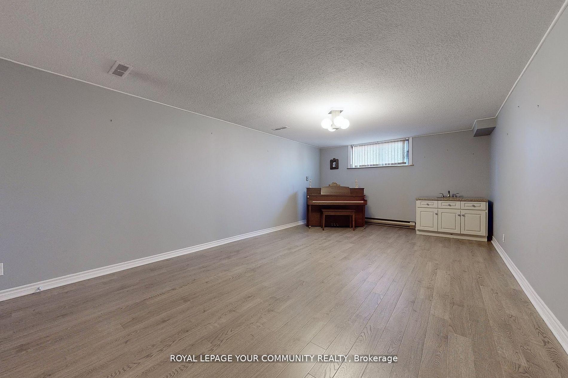 Photo 26 of 78 Wincott Drive, Etobicoke, Kingsview Village-The Westway — HOMEH