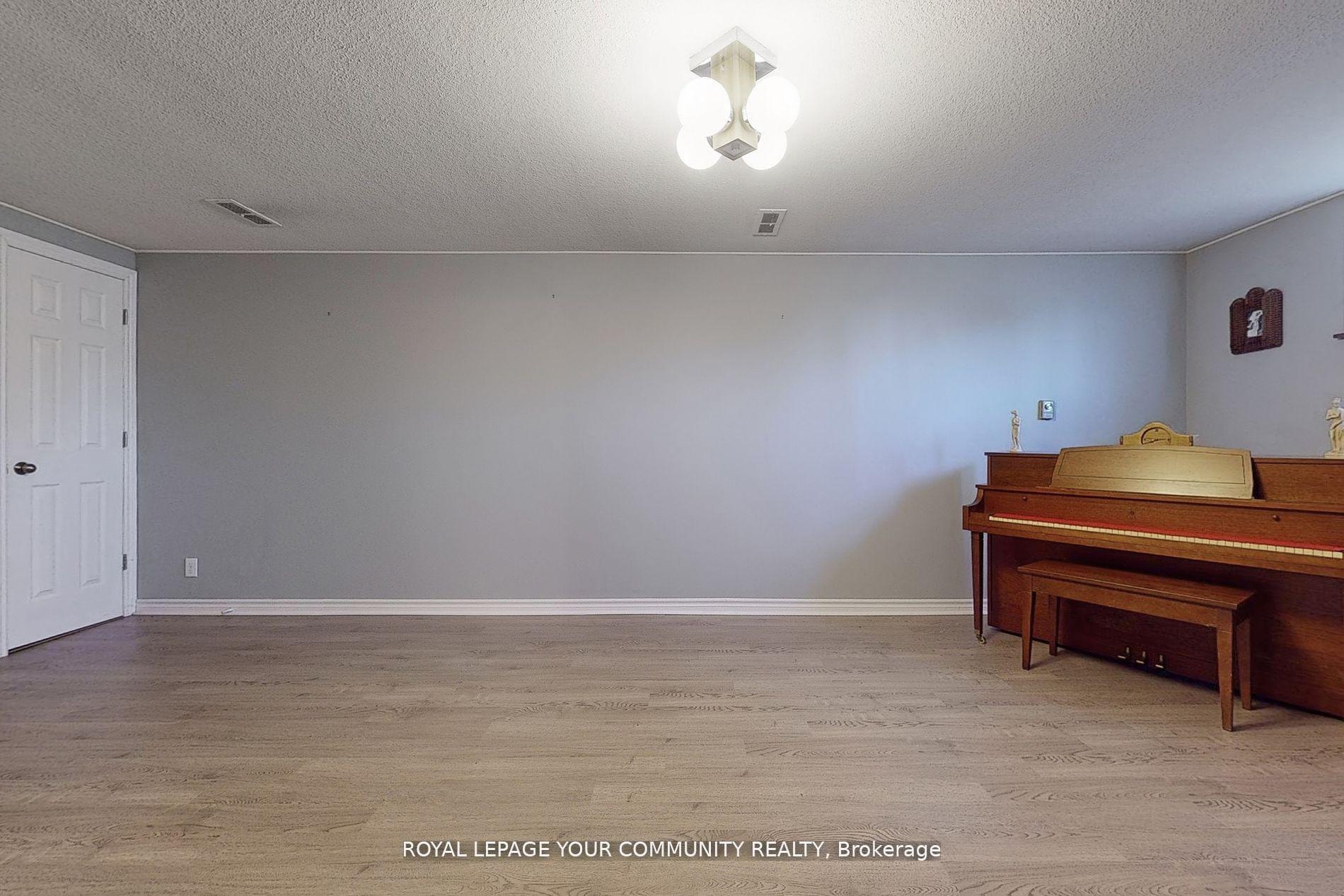 Photo 27 of 78 Wincott Drive, Etobicoke, Kingsview Village-The Westway — HOMEH