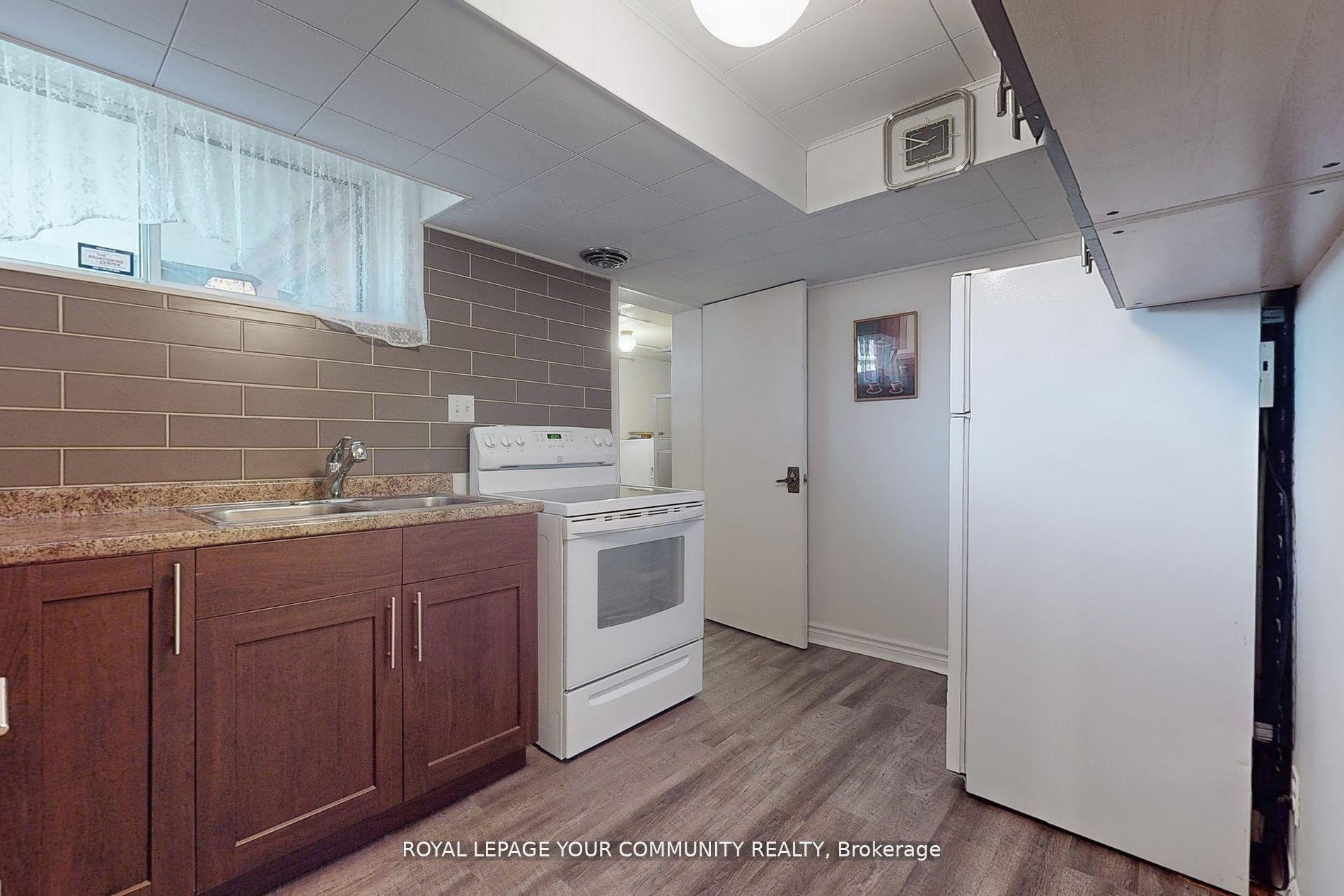 Photo 28 of 78 Wincott Drive, Etobicoke, Kingsview Village-The Westway — HOMEH