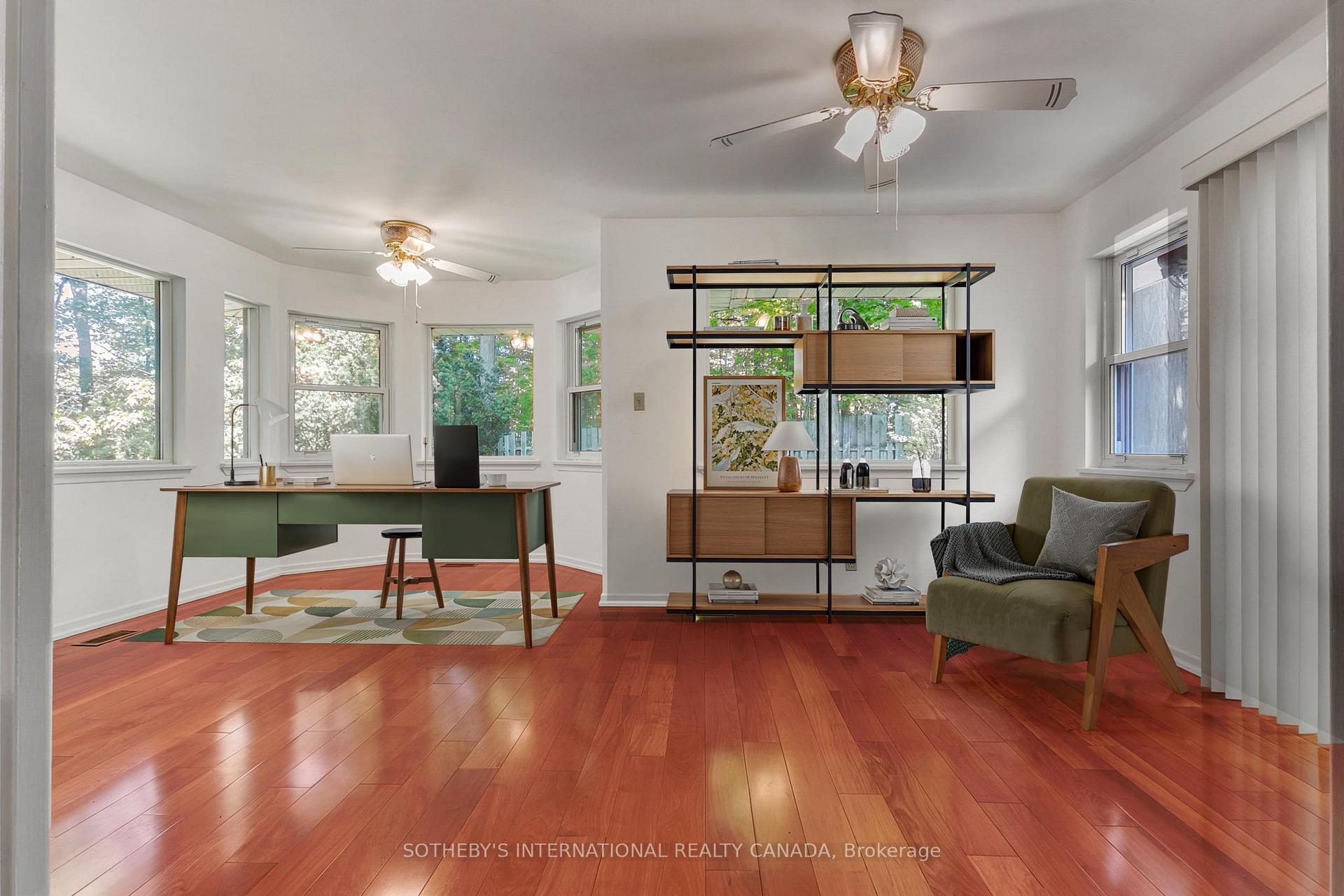 Photo 19 of 9 Queensborough Crescent, Etobicoke, Willowridge-Martingrove-Richview — HOMEH