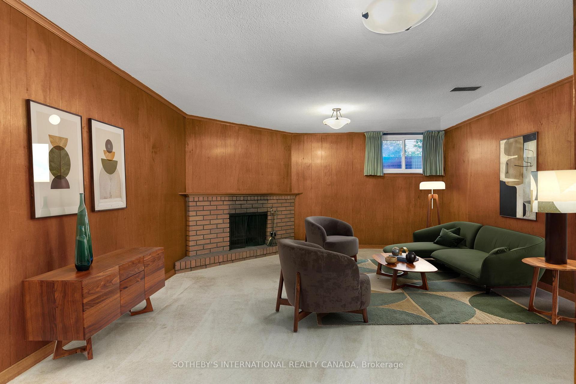 Photo 9 of 9 Queensborough Crescent, Etobicoke, Willowridge-Martingrove-Richview — HOMEH