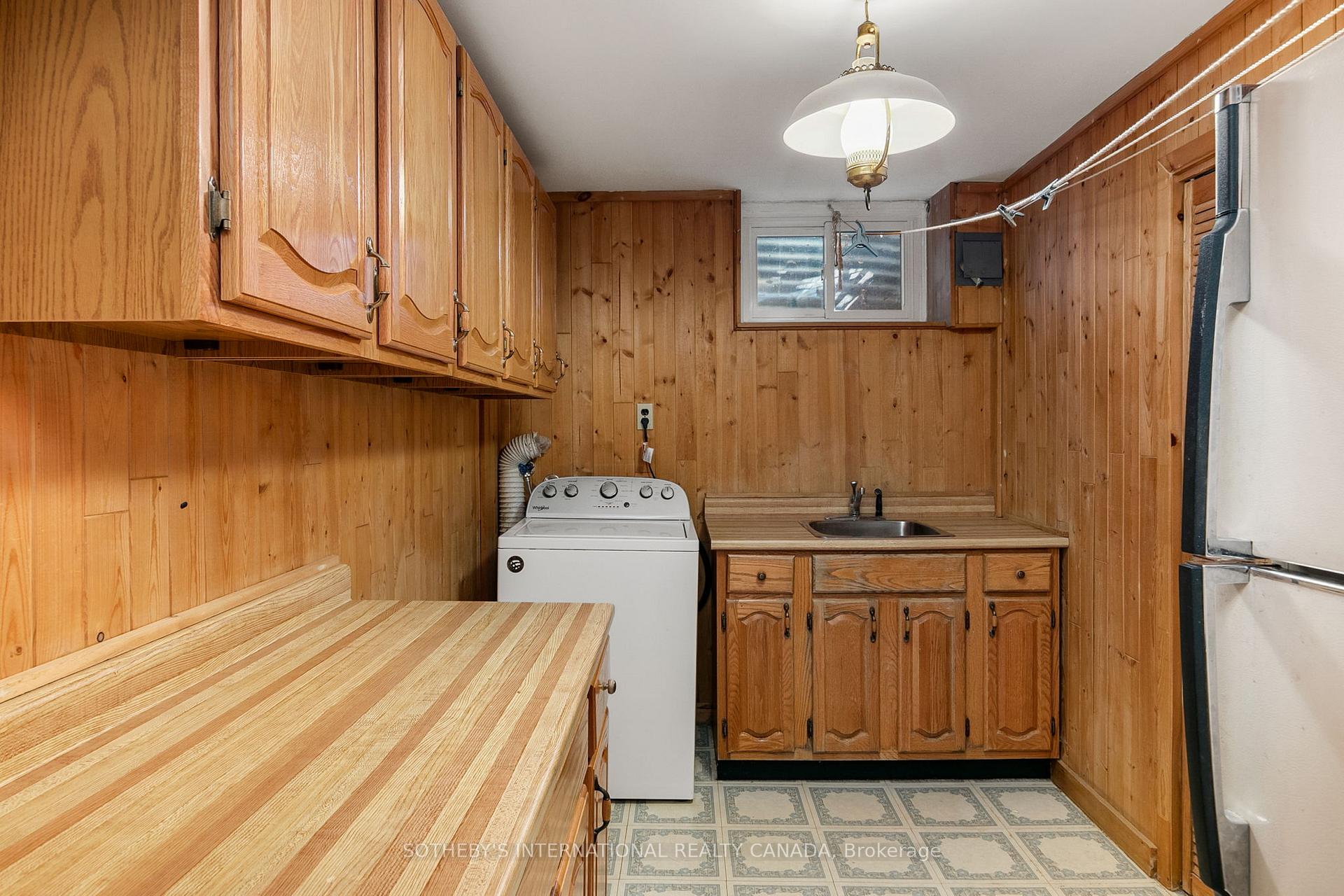 Photo 41 of 9 Queensborough Crescent, Etobicoke, Willowridge-Martingrove-Richview — HOMEH