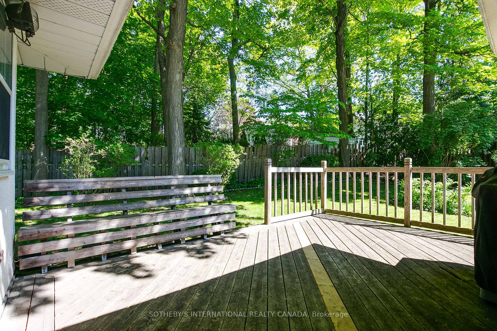 Photo 34 of 9 Queensborough Crescent, Etobicoke, Willowridge-Martingrove-Richview — HOMEH