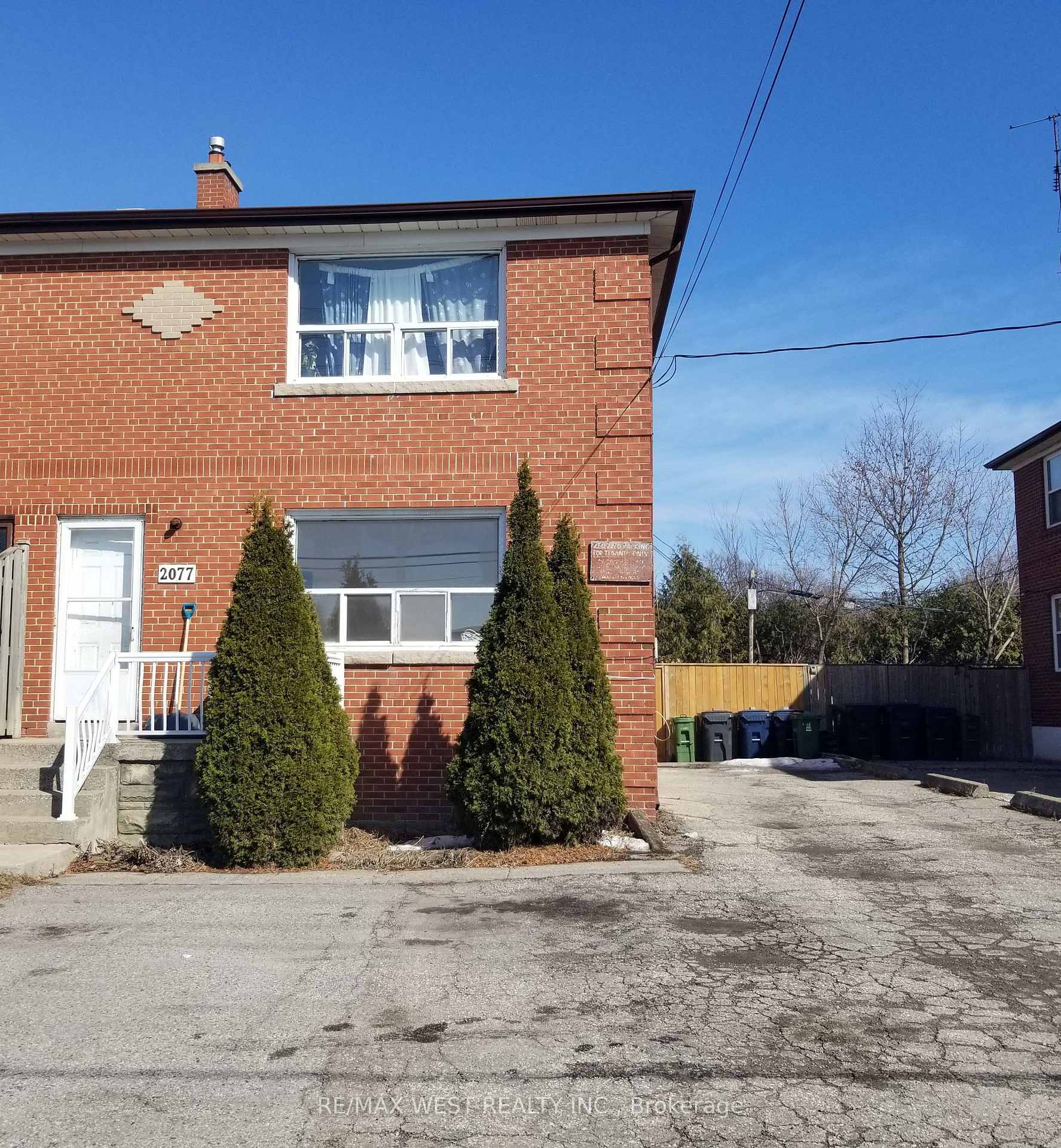 Front of Unit Main, 2077 Kipling Avenue