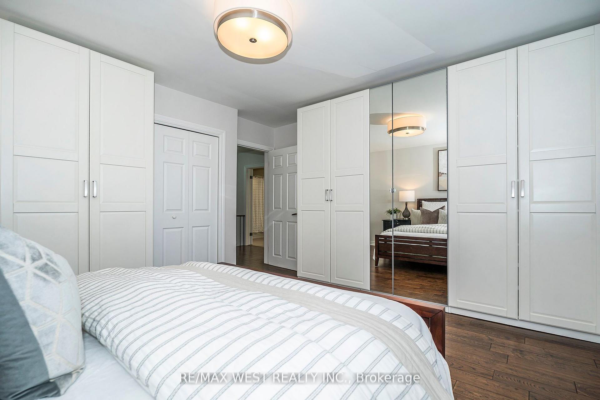 Photo 18 of 17 Forest Path Court, Etobicoke, Thistletown-Beaumonde Heights — HOMEH