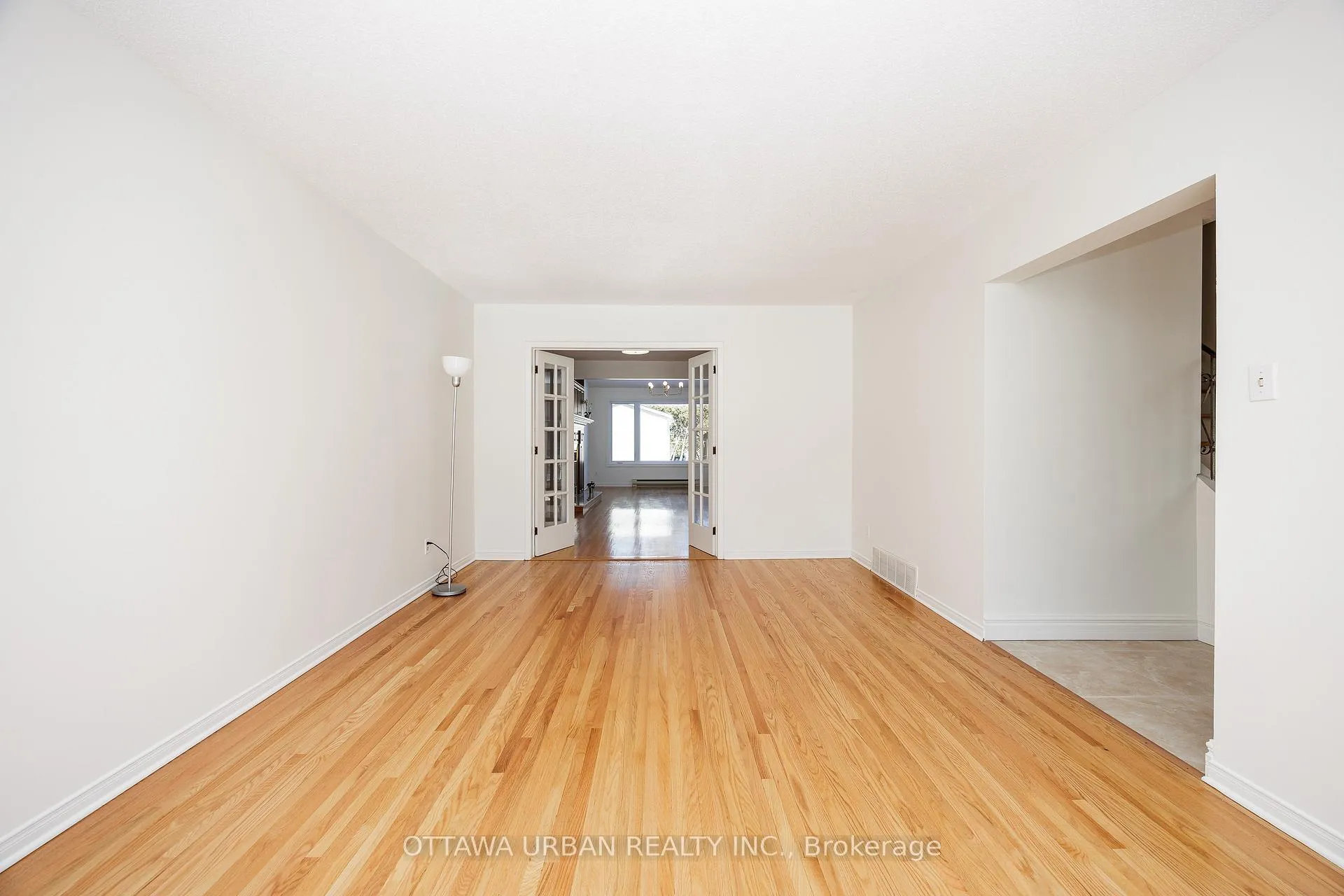 Photo 84 of 17 Woodview Crescent, Ottawa, Blackburn Hamlet — HOMEH