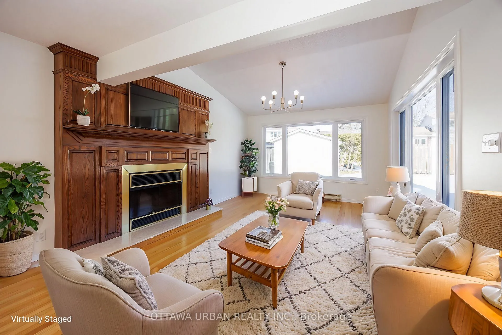 Photo 130 of 17 Woodview Crescent, Ottawa, Blackburn Hamlet — HOMEH