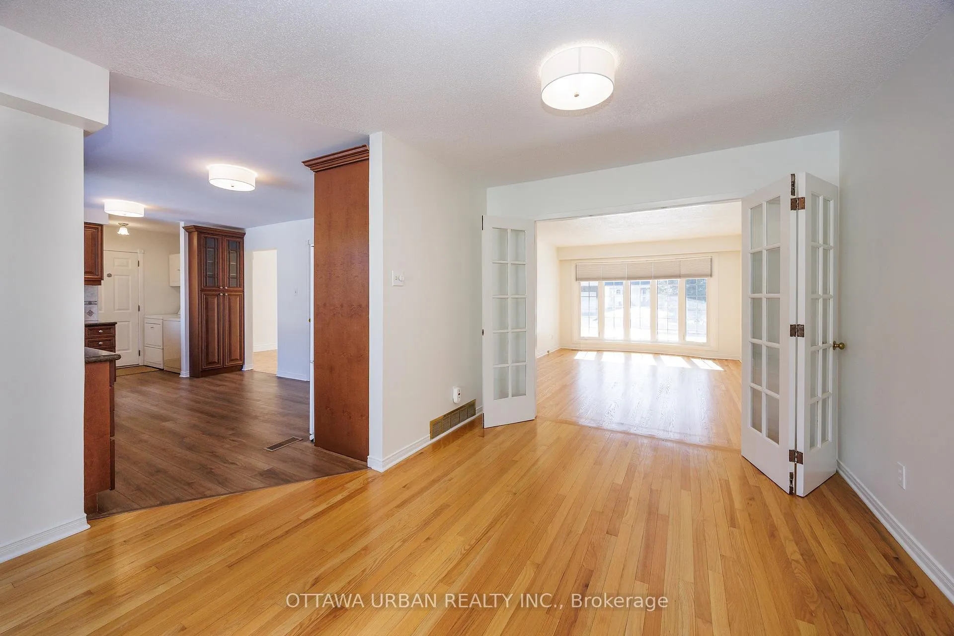 Photo 164 of 17 Woodview Crescent, Ottawa, Blackburn Hamlet — HOMEH
