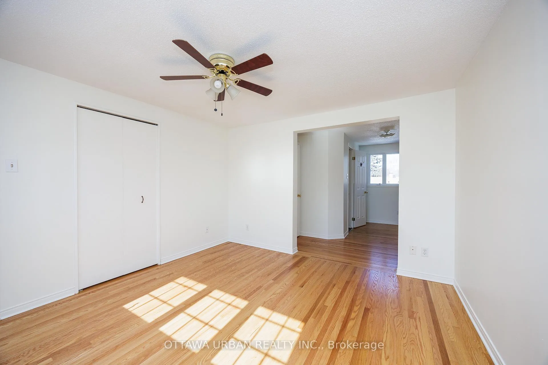 Photo 366 of 17 Woodview Crescent, Ottawa, Blackburn Hamlet — HOMEH