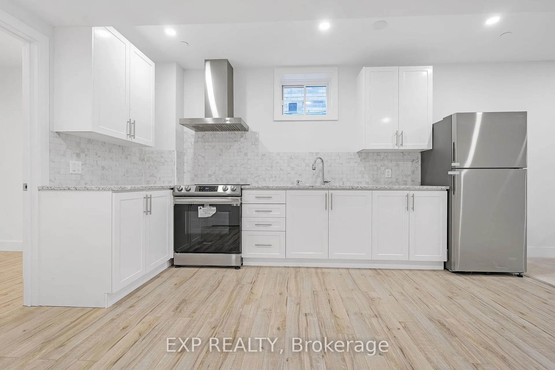 Photo 19 of Unit Bsmt, 24 Sikura Circle, Aurora, Rural Aurora — HOMEH
