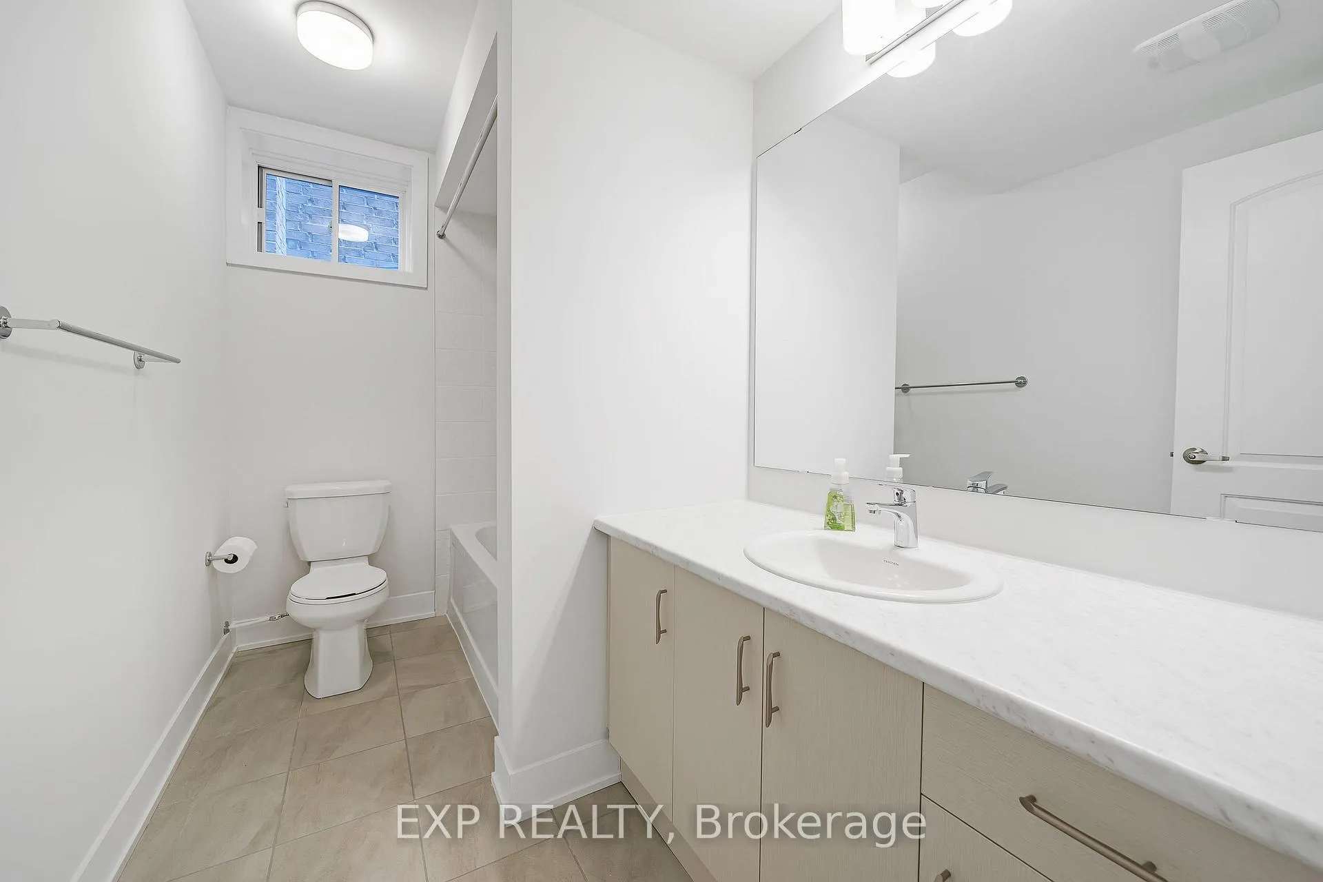 Photo 148 of Unit Bsmt, 24 Sikura Circle, Aurora, Rural Aurora — HOMEH