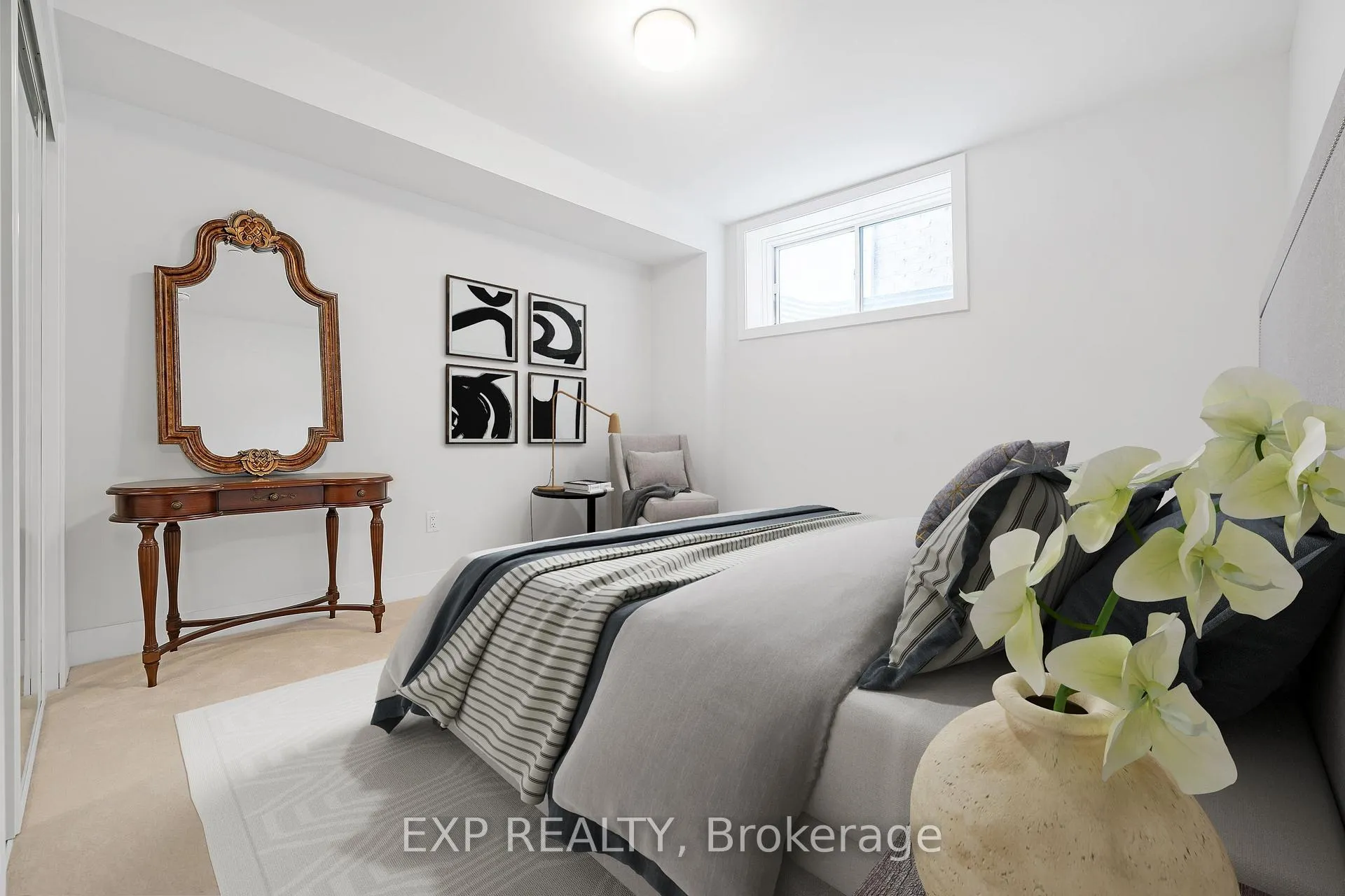 Photo 204 of Unit Bsmt, 24 Sikura Circle, Aurora, Rural Aurora — HOMEH