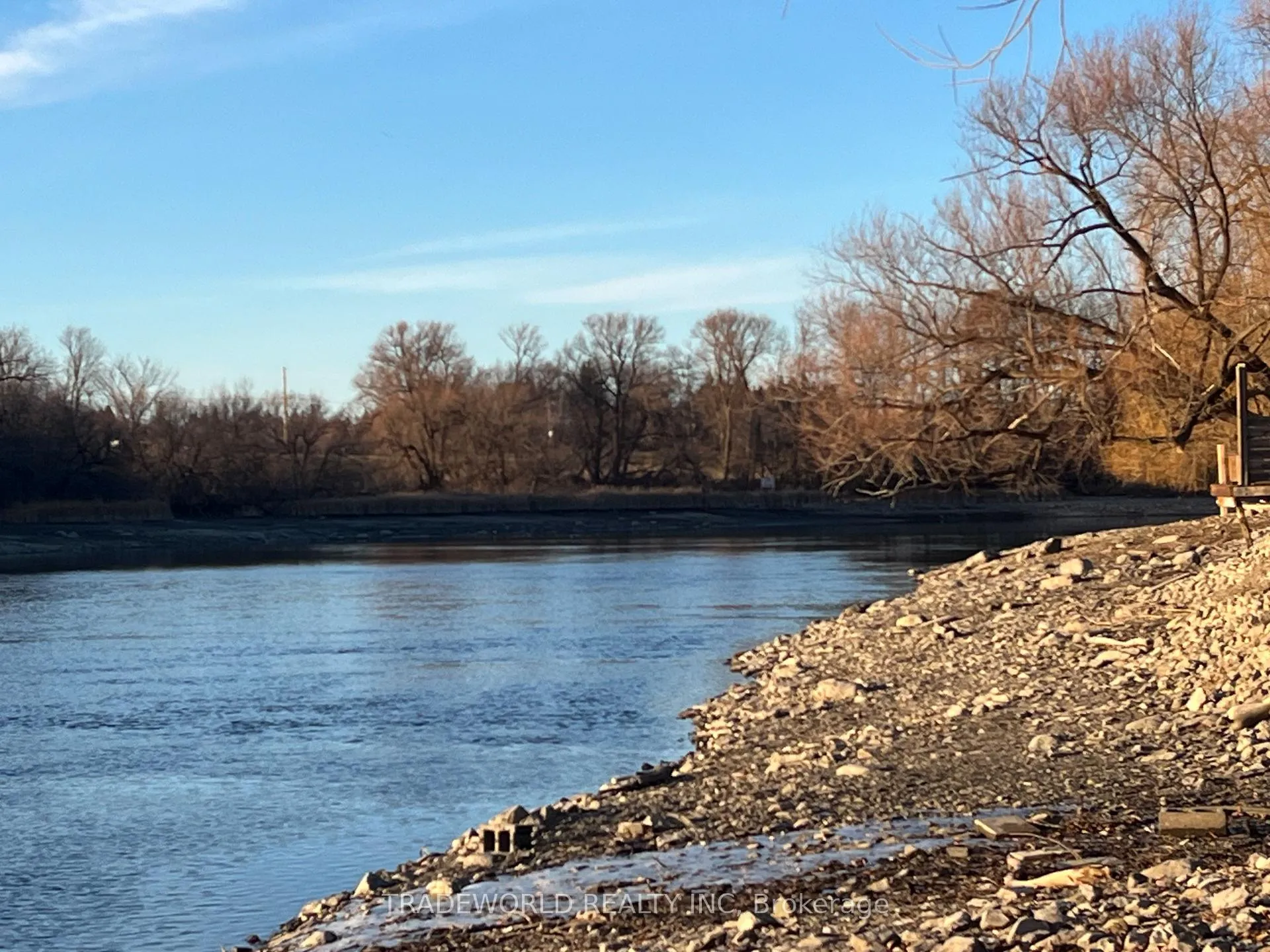Photo 2 of 330 River Road, Ottawa, Cedardale — HOMEH
