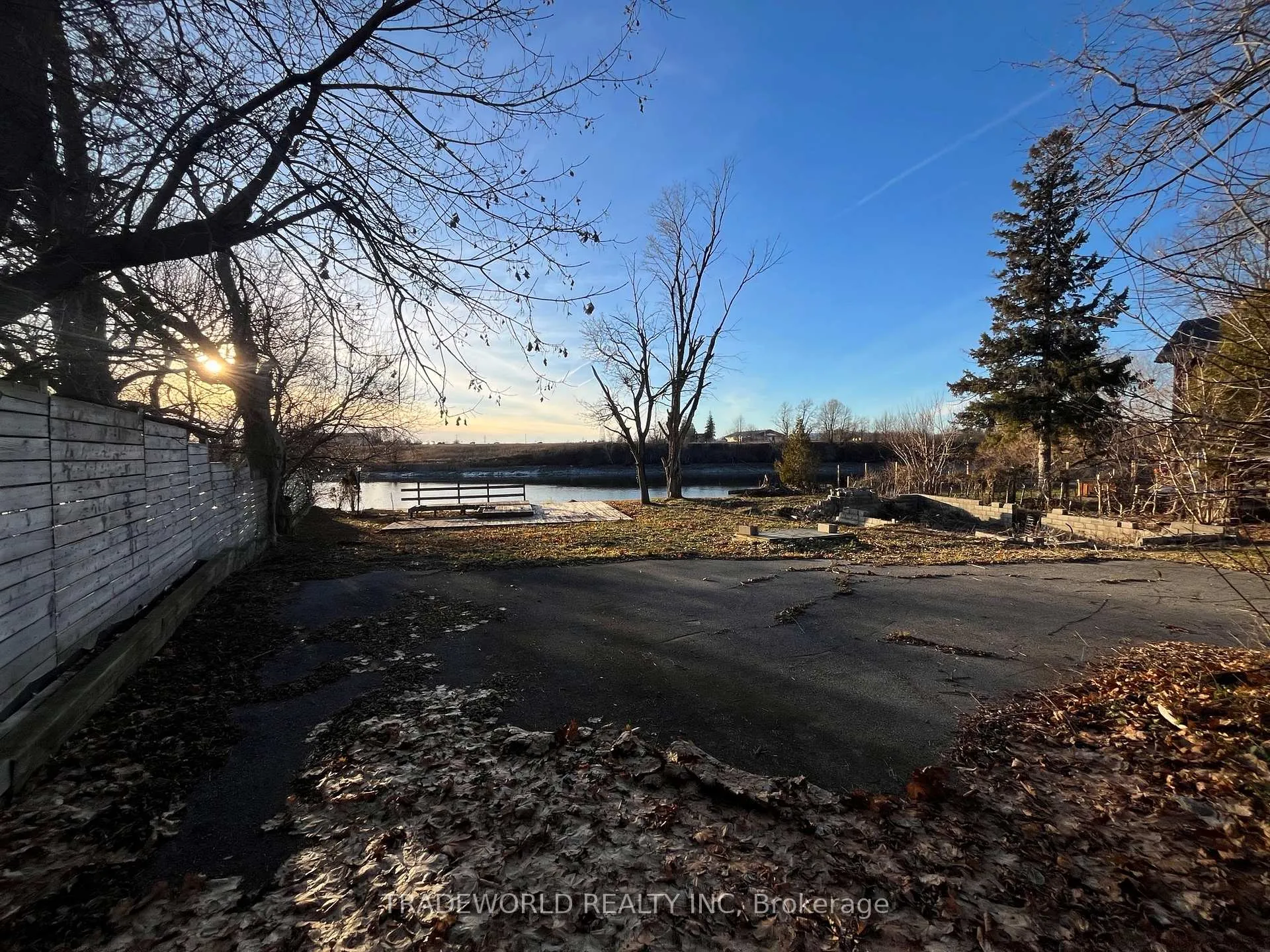 Photo 26 of 330 River Road, Ottawa, Cedardale — HOMEH