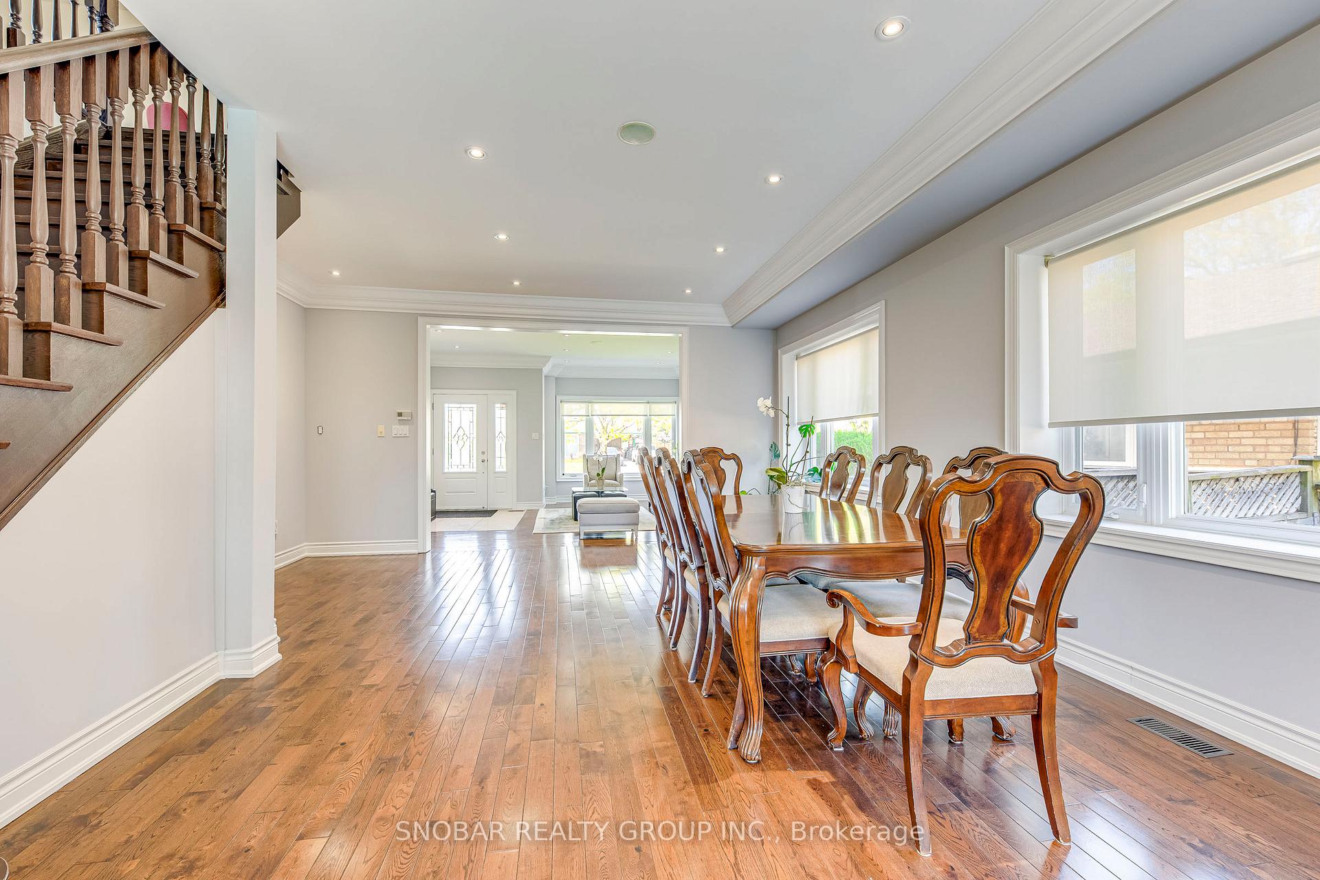 Photo 5 of 73 Westhampton Drive, Etobicoke, Kingsview Village-The Westway — HOMEH