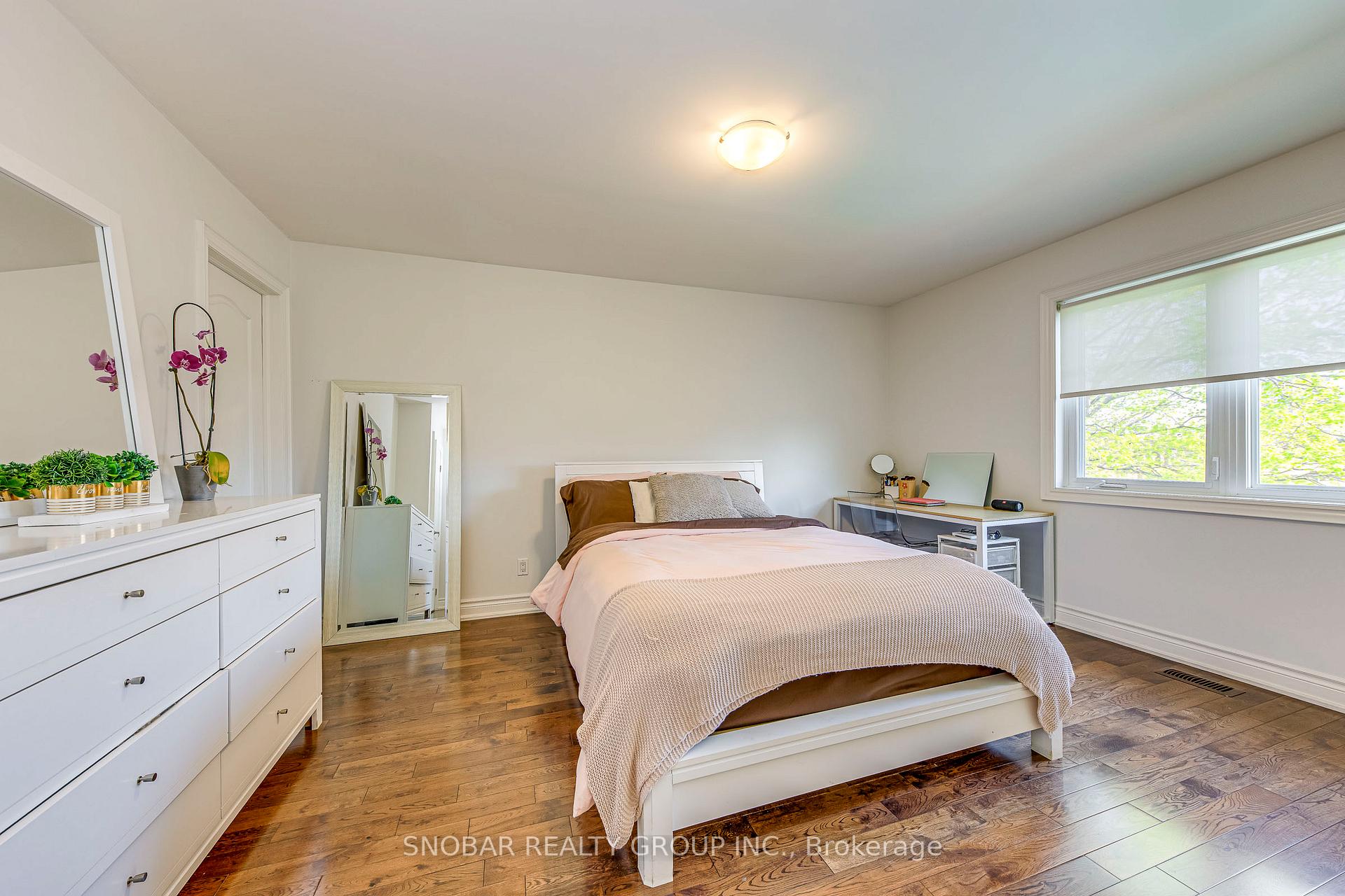 Photo 19 of 73 Westhampton Drive, Etobicoke, Kingsview Village-The Westway — HOMEH