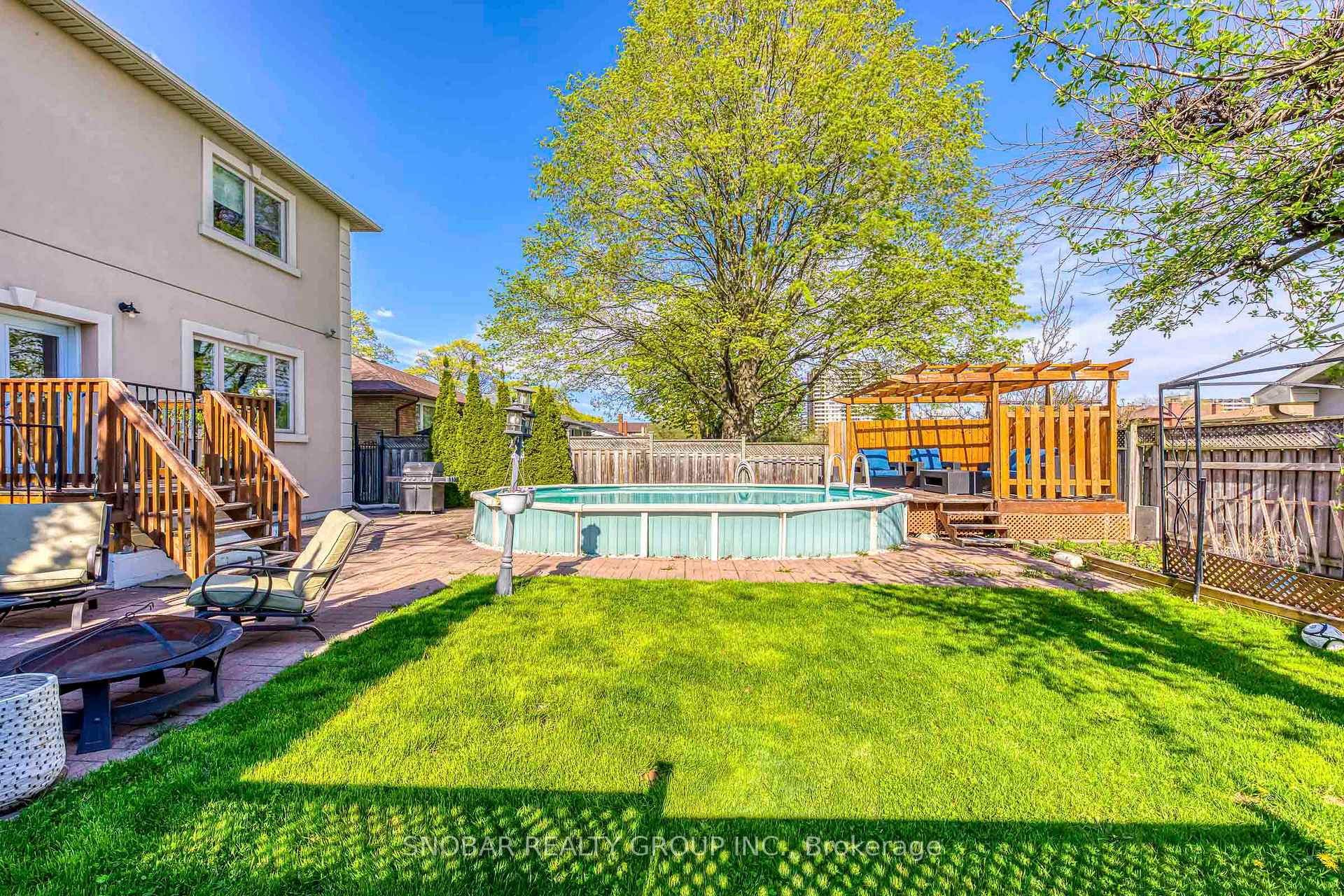 Photo 31 of 73 Westhampton Drive, Etobicoke, Kingsview Village-The Westway — HOMEH