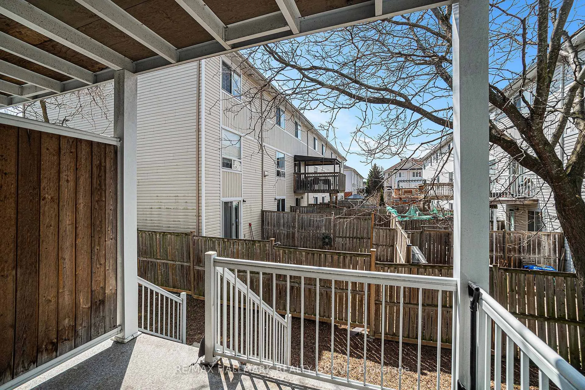 Photo 14 of 393 Wiffen Private, Ottawa, Westcliffe Estates — HOMEH