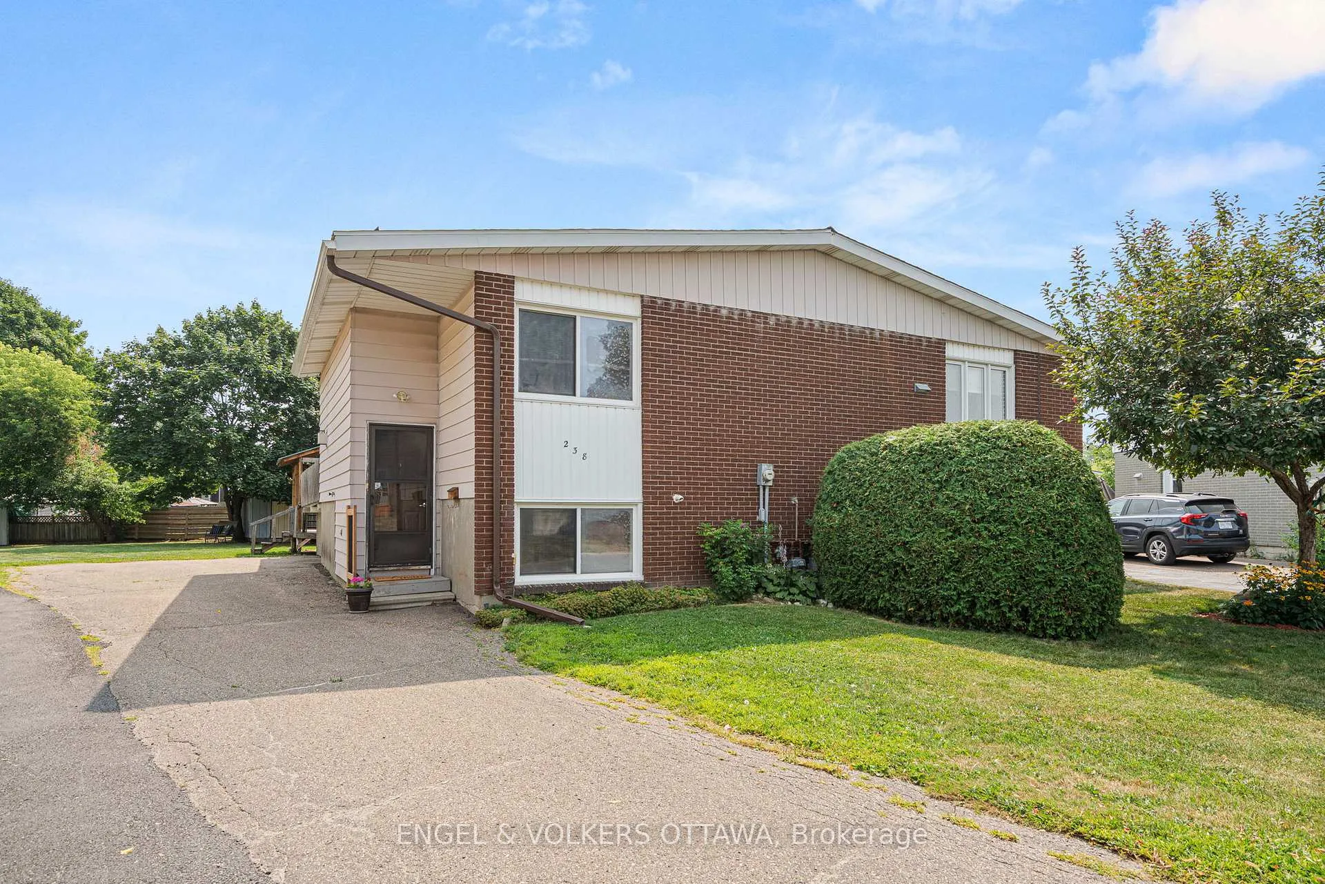Photo 1 of 238 Wilfred Crescent, Arnprior — HOMEH