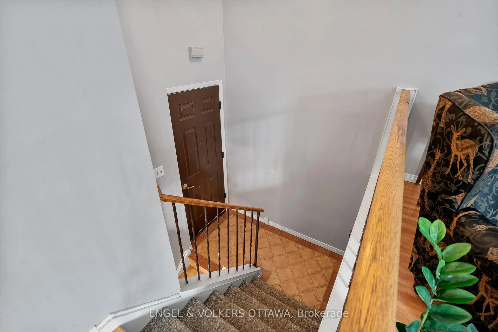 Photo 5 of 238 Wilfred Crescent, Arnprior — HOMEH