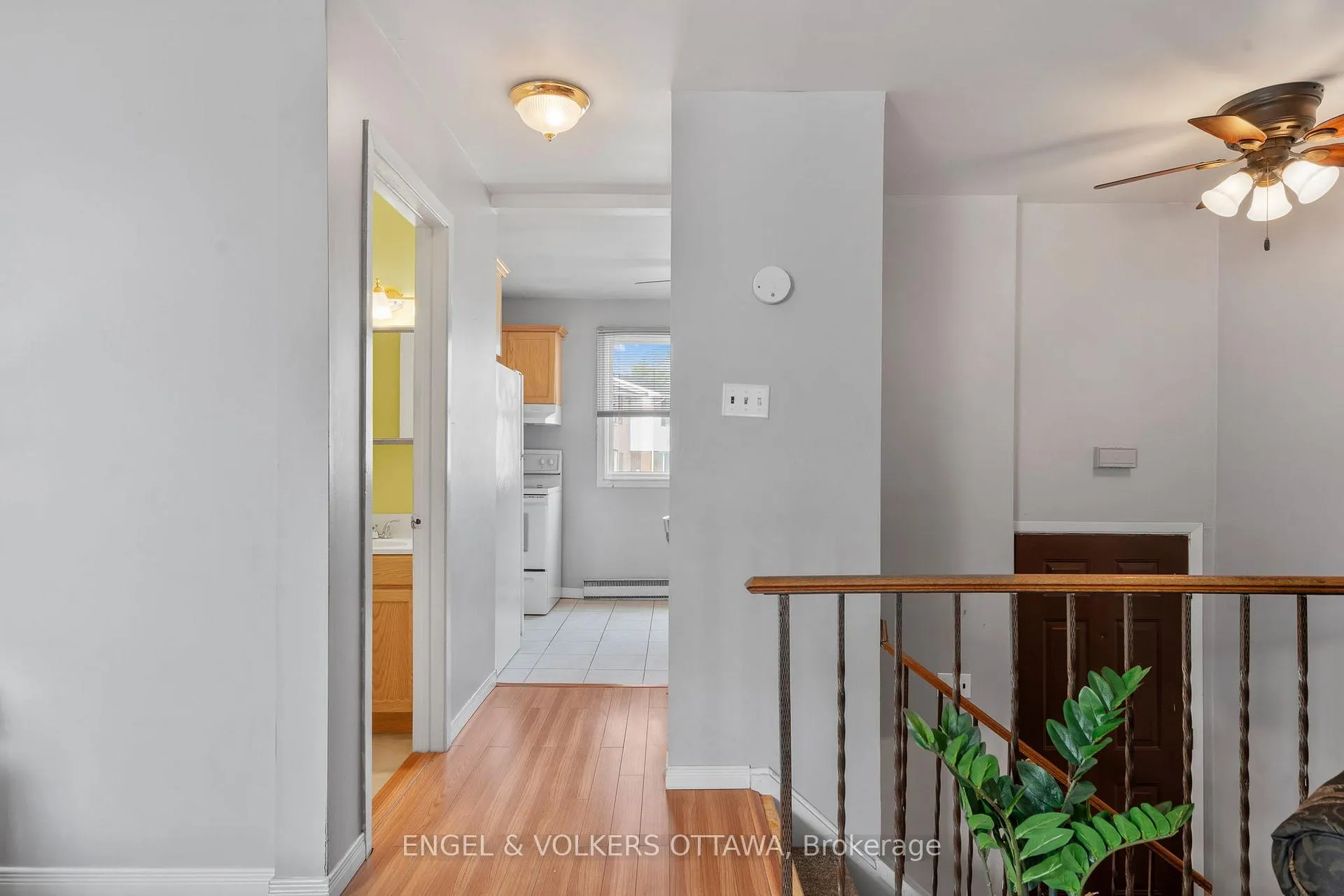 Photo 10 of 238 Wilfred Crescent, Arnprior — HOMEH